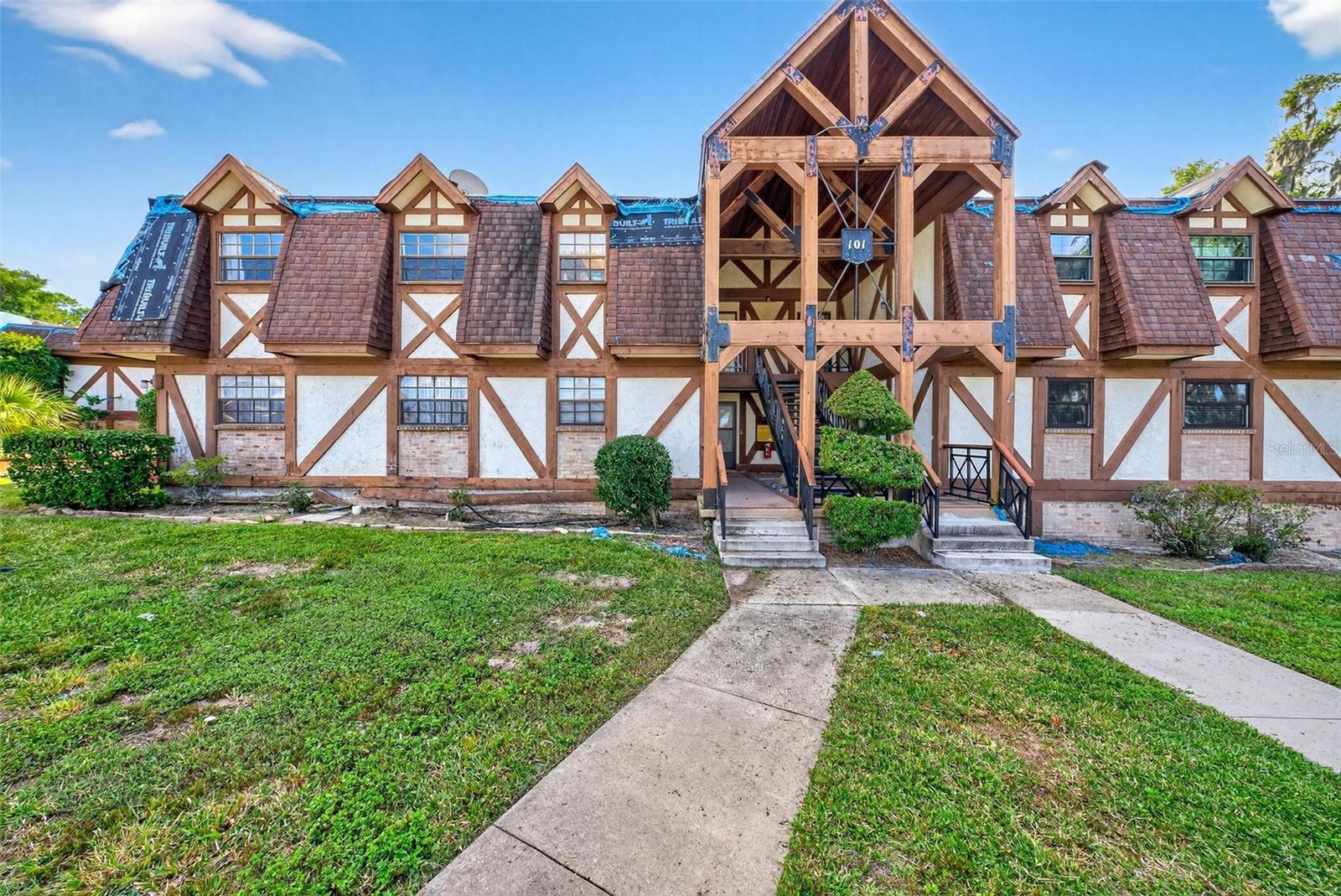 O6353733 Property Photo