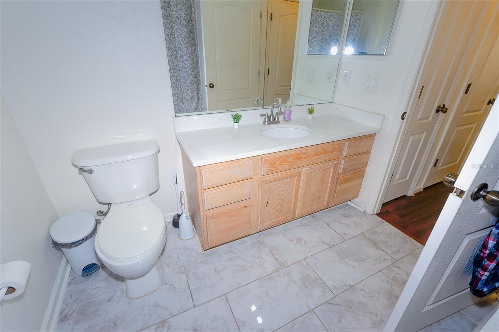 SUMMERGATE CONDO PH 4 OR 6357/3553 UNIT4213, ORLANDO, FL, 32811