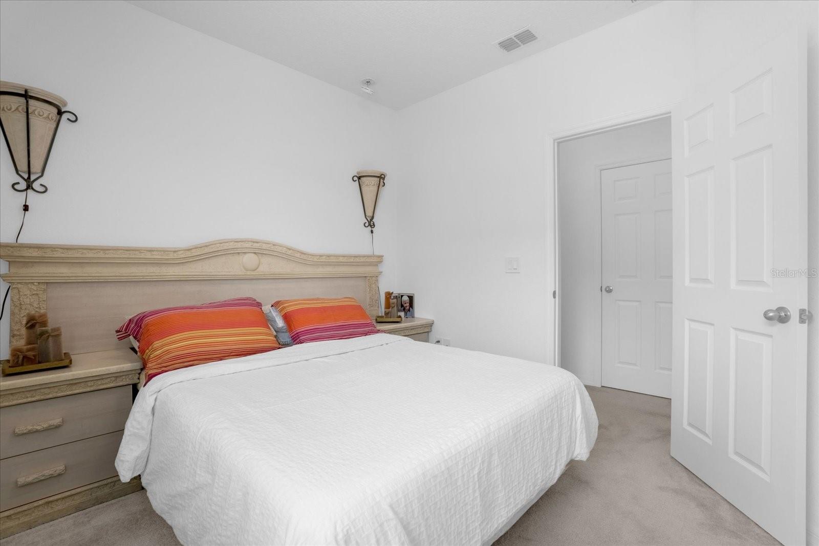 2372 SEDGE GRASS WAY, ORLANDO, FL, 32824