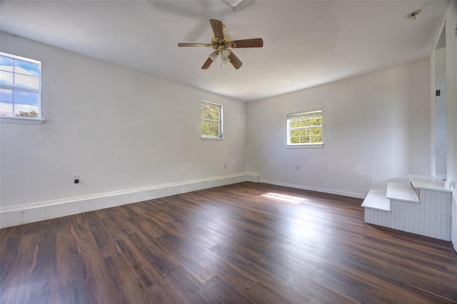 708 LAKE SHORE DR, PIERSON, FL, 32180