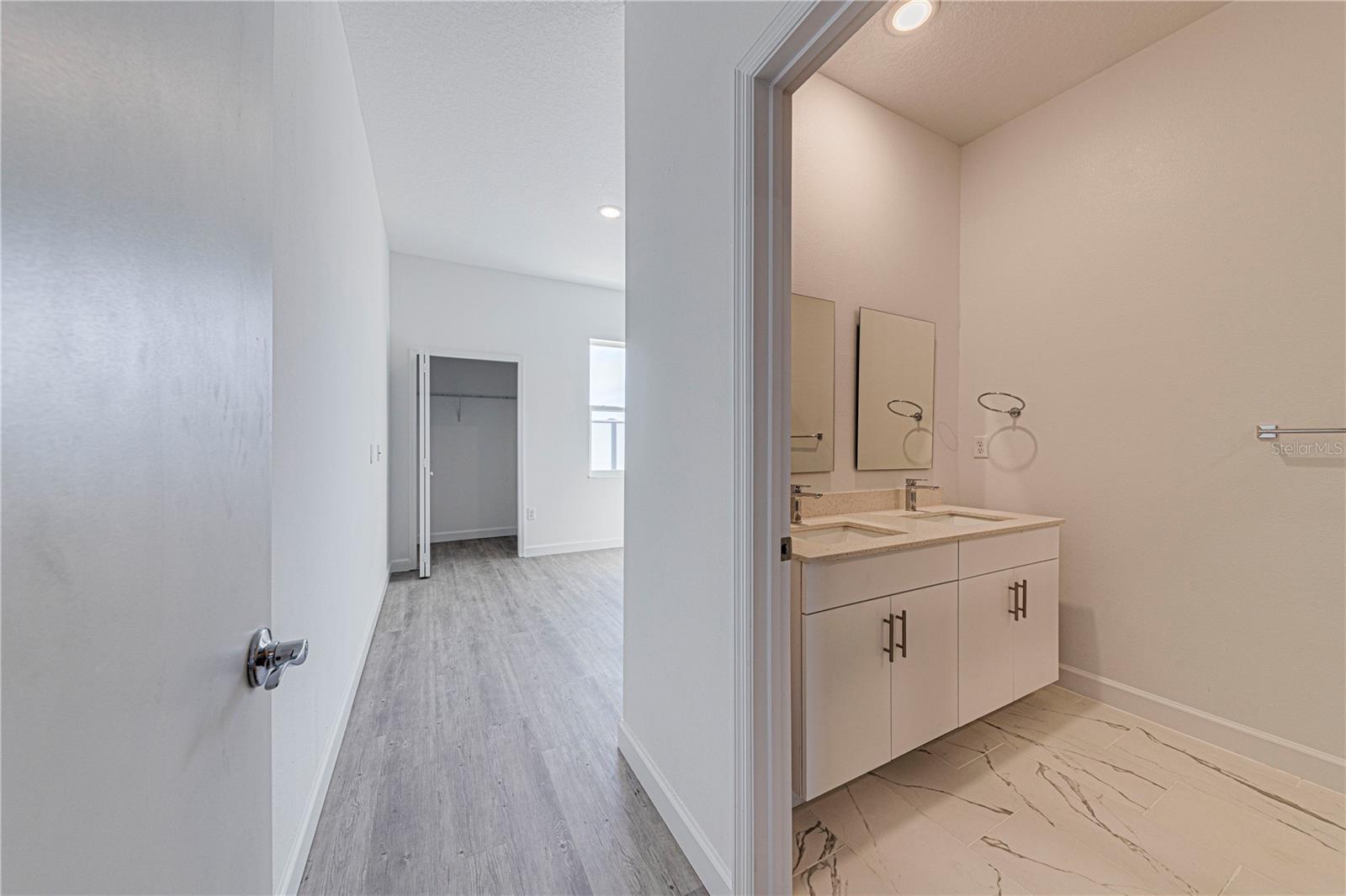 400 FAMAGUSTA DR, DAVENPORT, FL, 33896