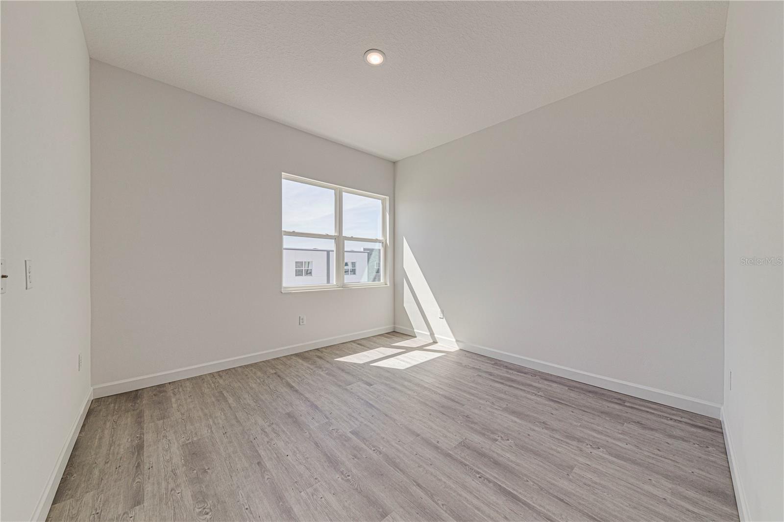 400 FAMAGUSTA DR, DAVENPORT, FL, 33896