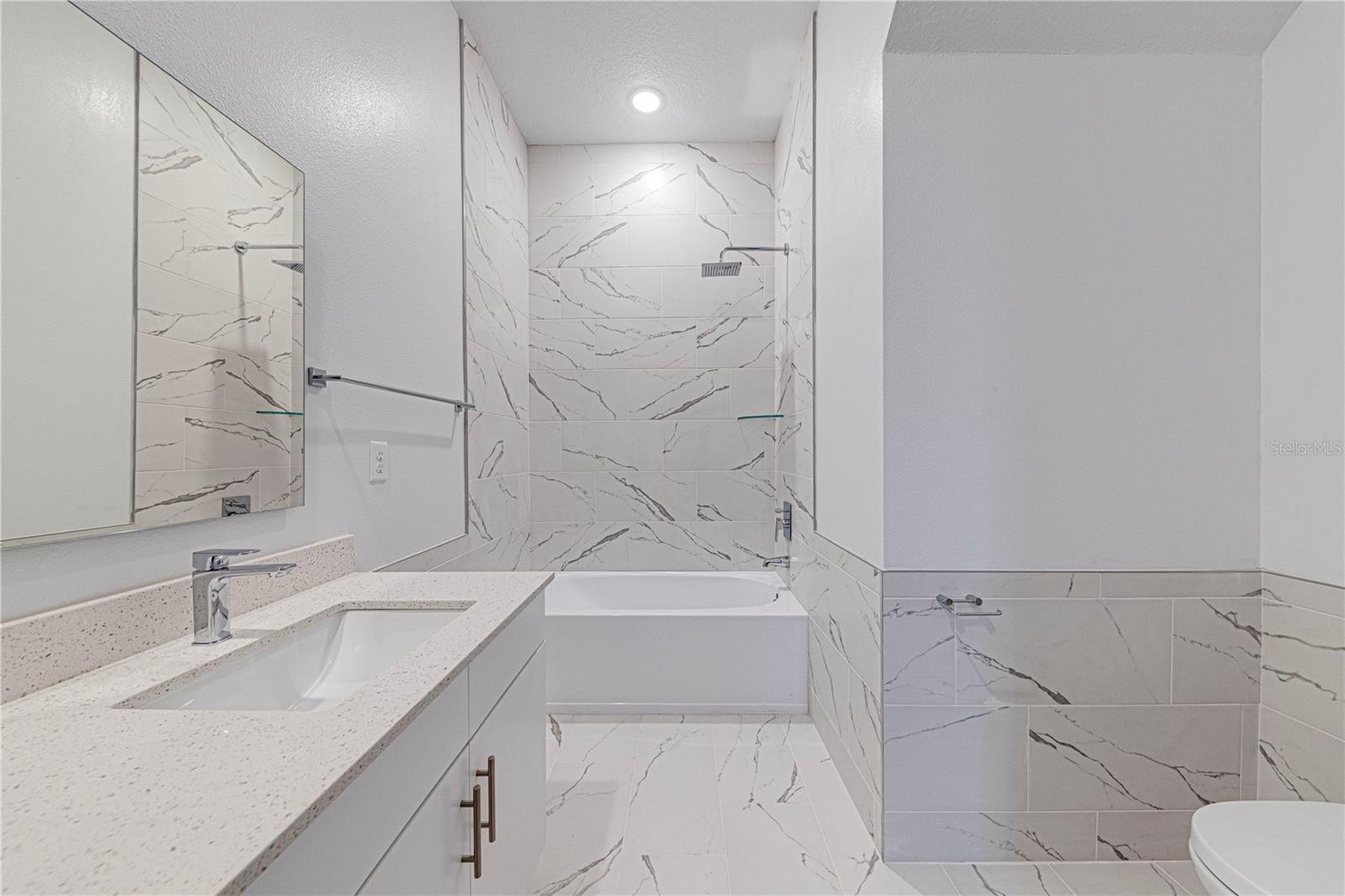 400 FAMAGUSTA DR, DAVENPORT, FL, 33896