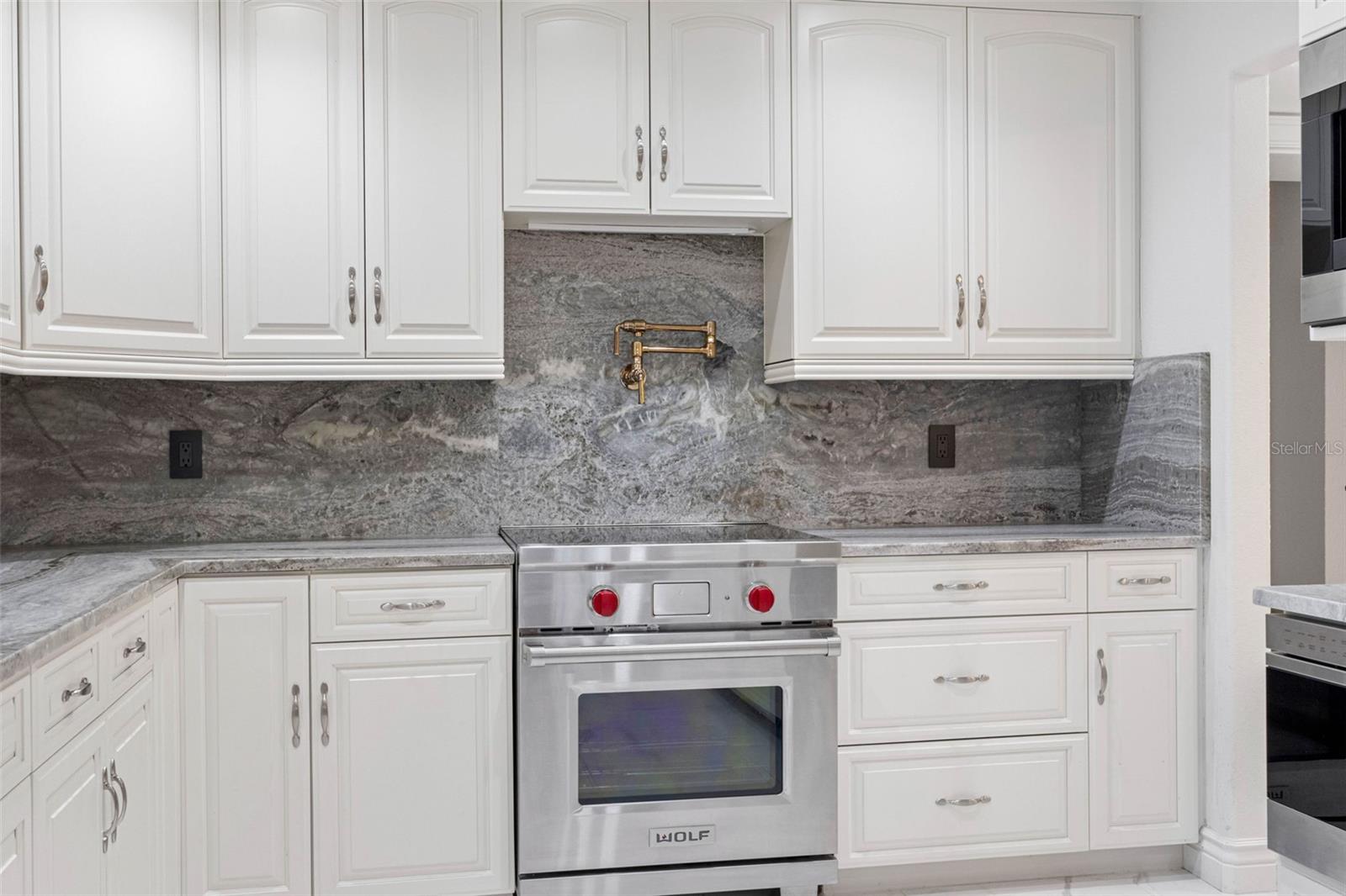 200 121ST AVE #104, TREASURE ISLAND, FL, 33706