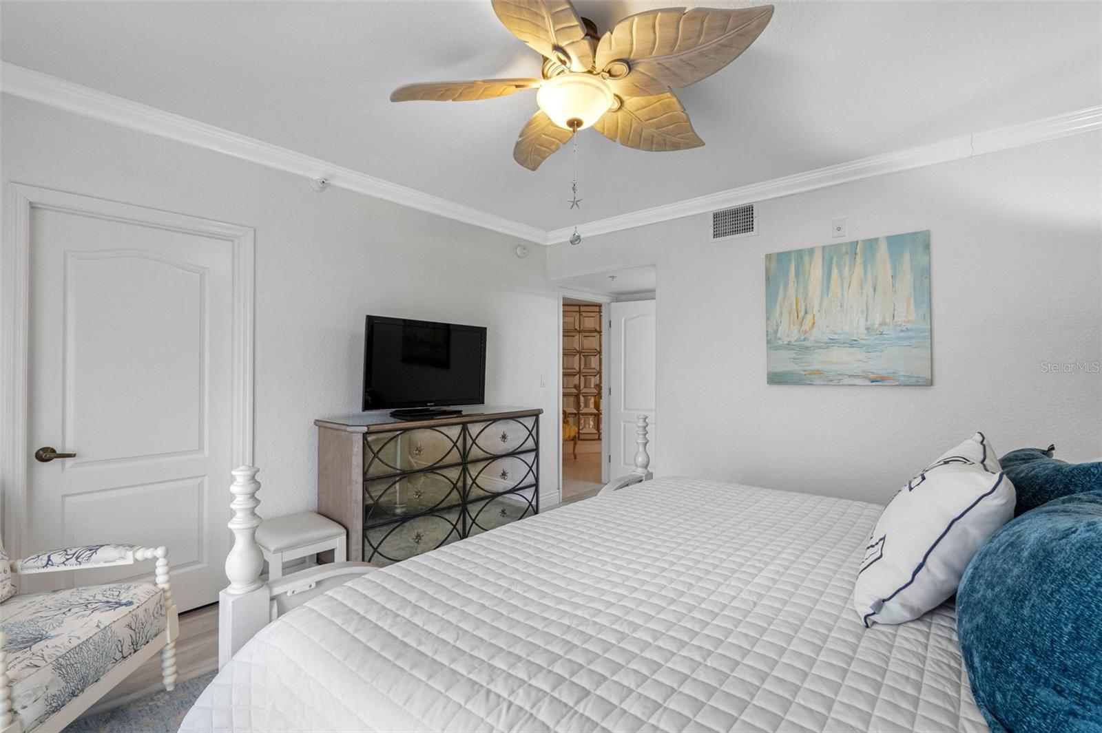 200 121ST AVE #104, TREASURE ISLAND, FL, 33706