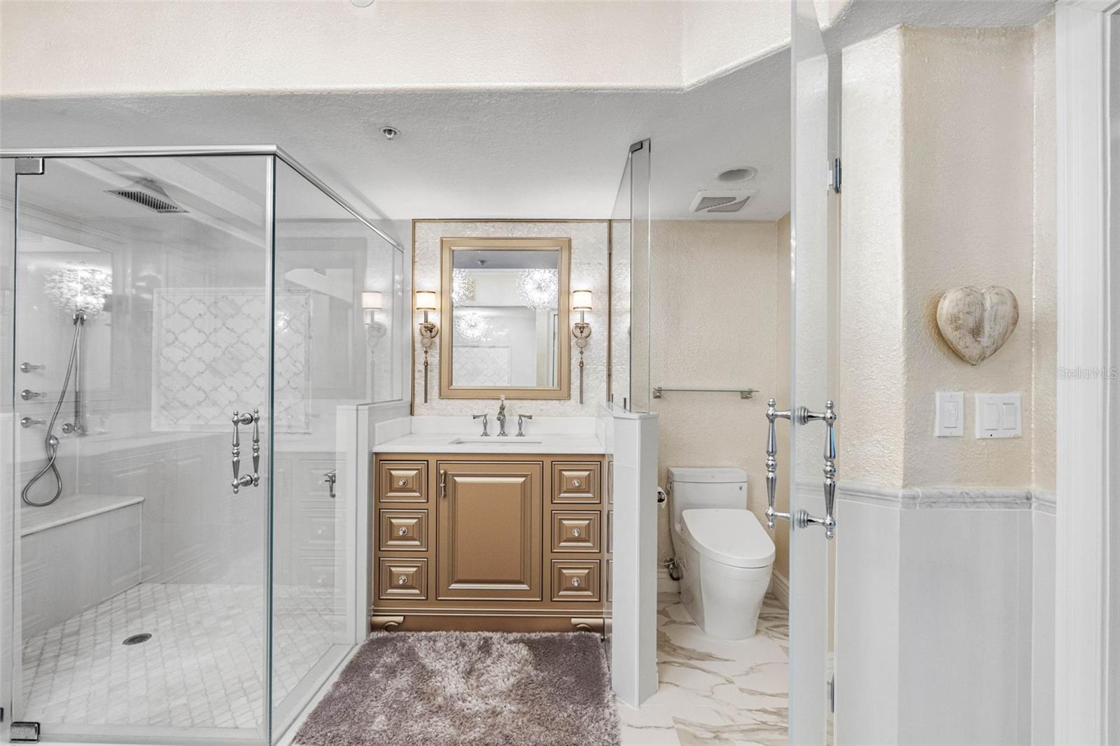 200 121ST AVE #104, TREASURE ISLAND, FL, 33706