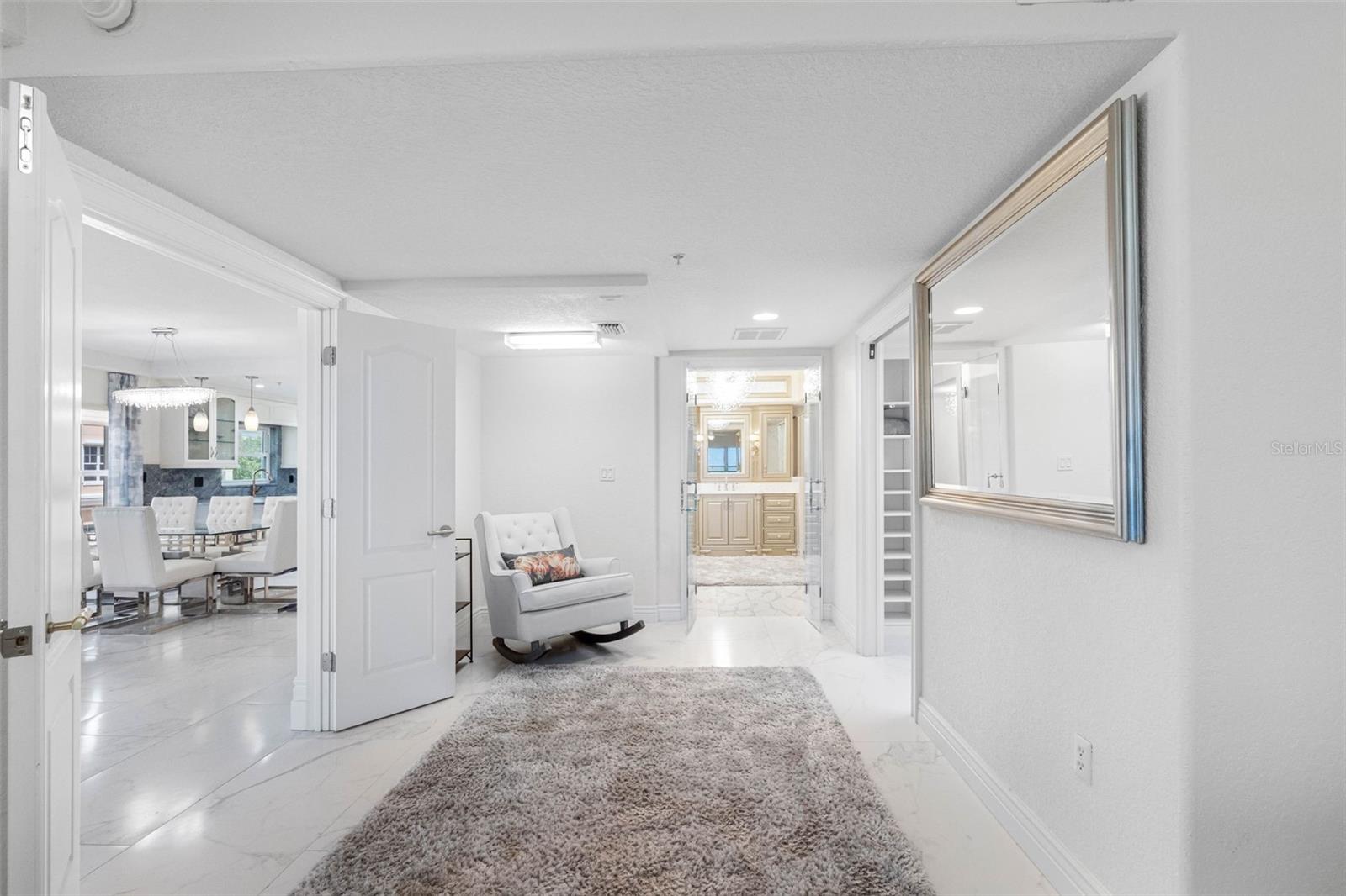 200 121ST AVE #104, TREASURE ISLAND, FL, 33706