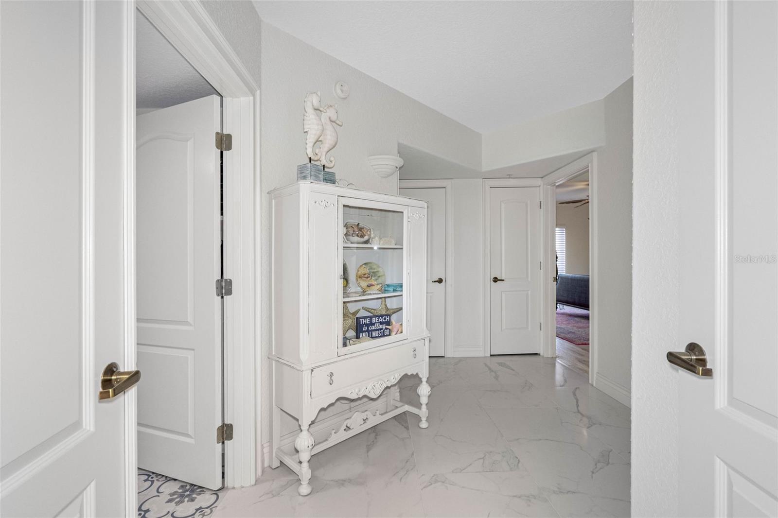 200 121ST AVE #104, TREASURE ISLAND, FL, 33706