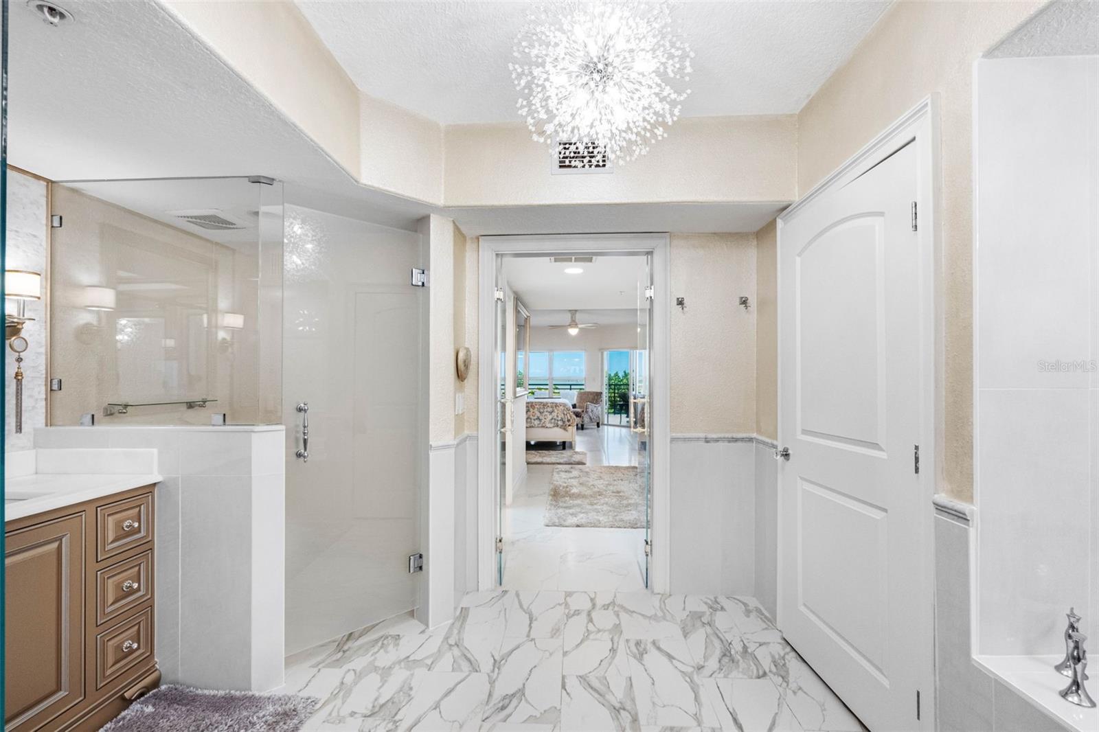 200 121ST AVE #104, TREASURE ISLAND, FL, 33706