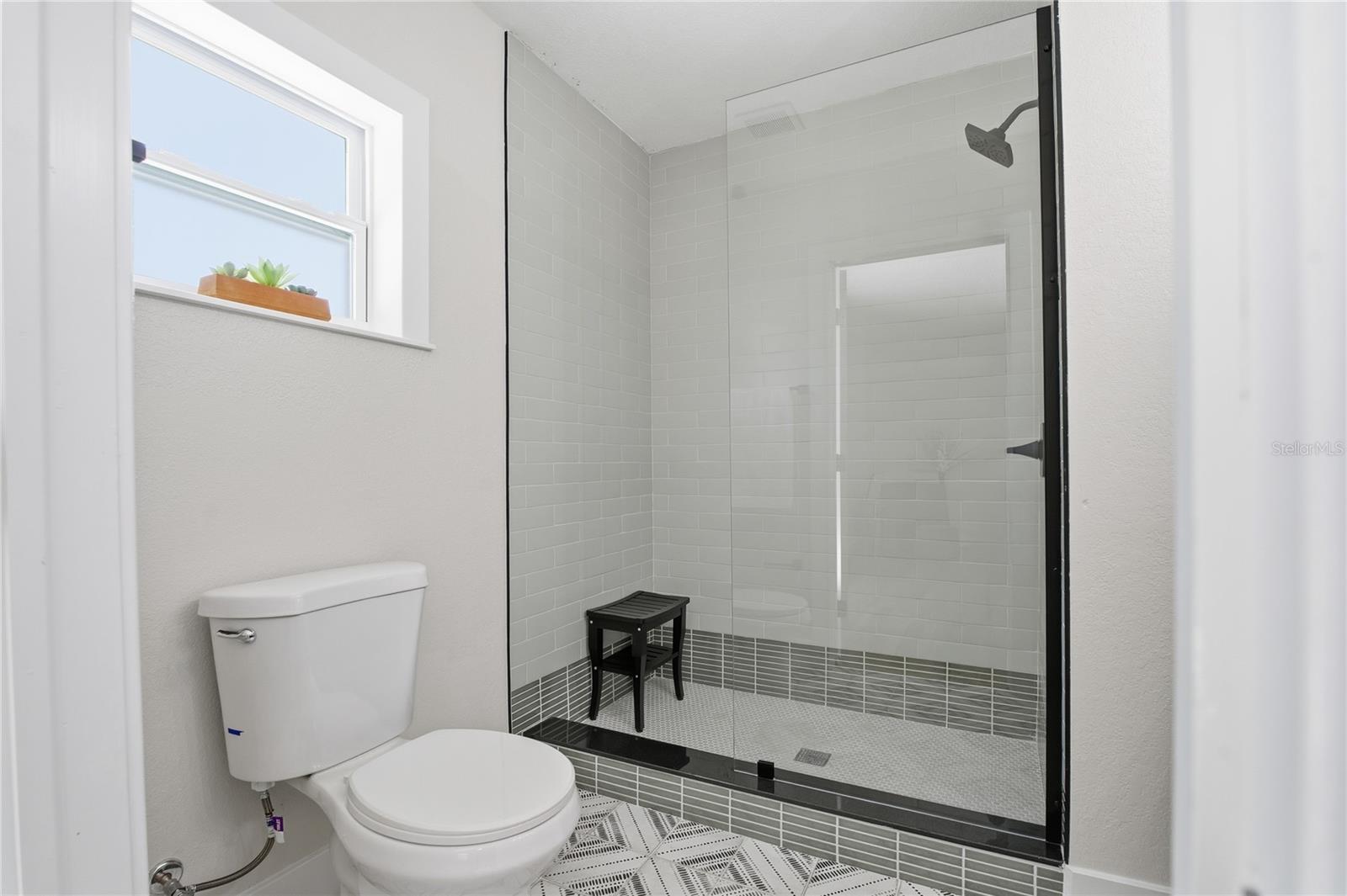 918 E LAMBRIGHT ST, TAMPA, FL, 33604