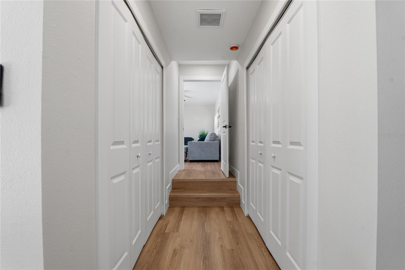 918 E LAMBRIGHT ST, TAMPA, FL, 33604