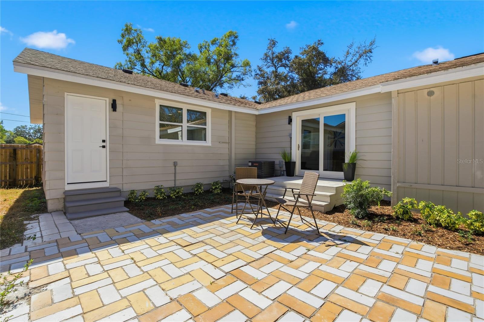 918 E LAMBRIGHT ST, TAMPA, FL, 33604