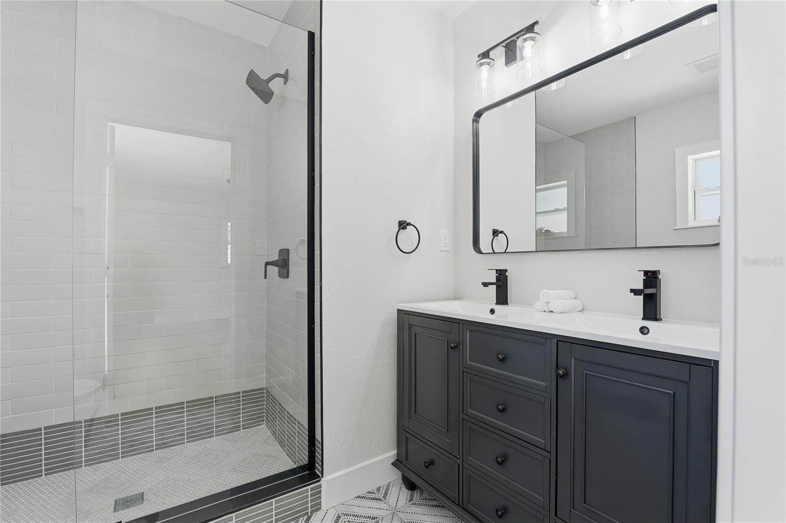 918 E LAMBRIGHT ST, TAMPA, FL, 33604