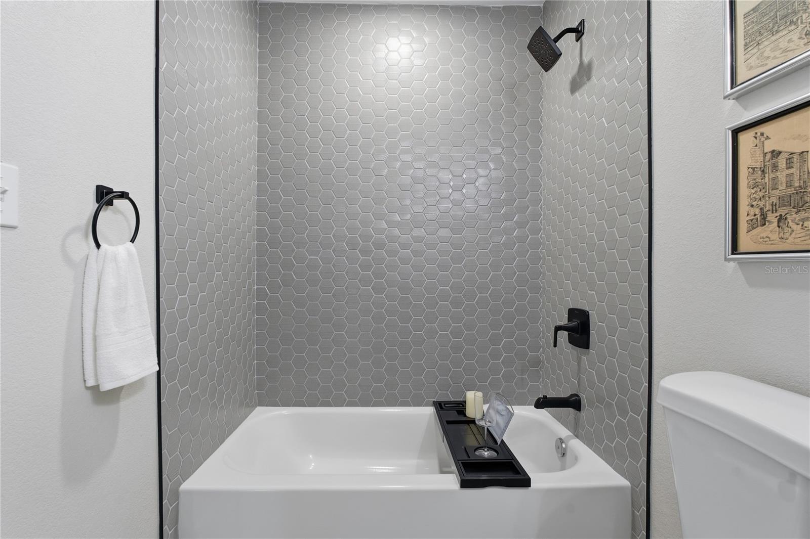 918 E LAMBRIGHT ST, TAMPA, FL, 33604