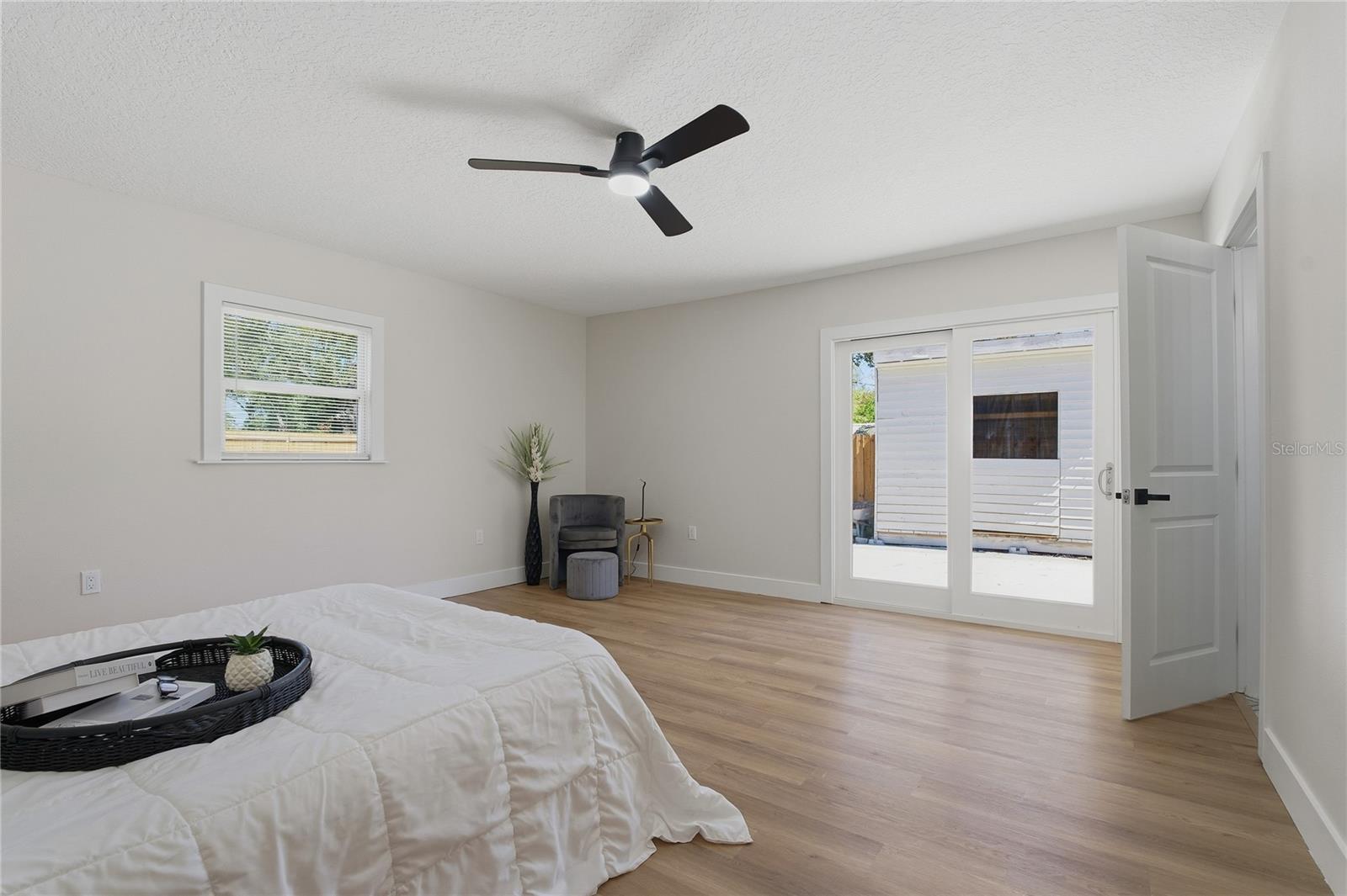 918 E LAMBRIGHT ST, TAMPA, FL, 33604