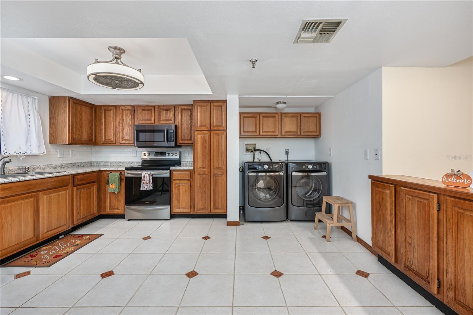 1162 CARMEL CIR #250, CASSELBERRY, FL, 32707