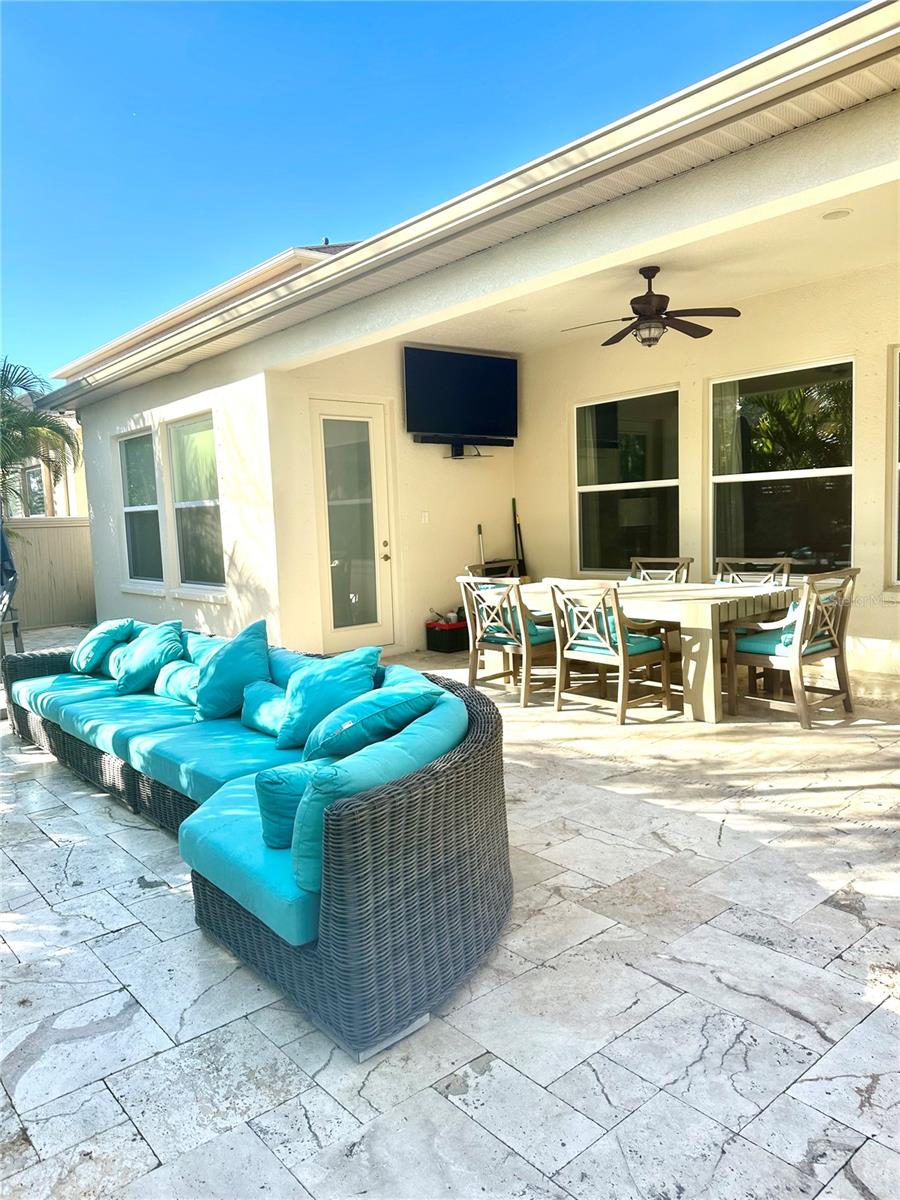 2620 MILFORD BERRY LN, TAMPA, FL, 33618