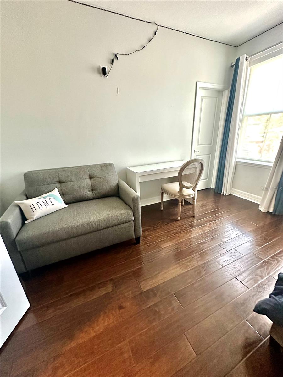 2620 MILFORD BERRY LN, TAMPA, FL, 33618