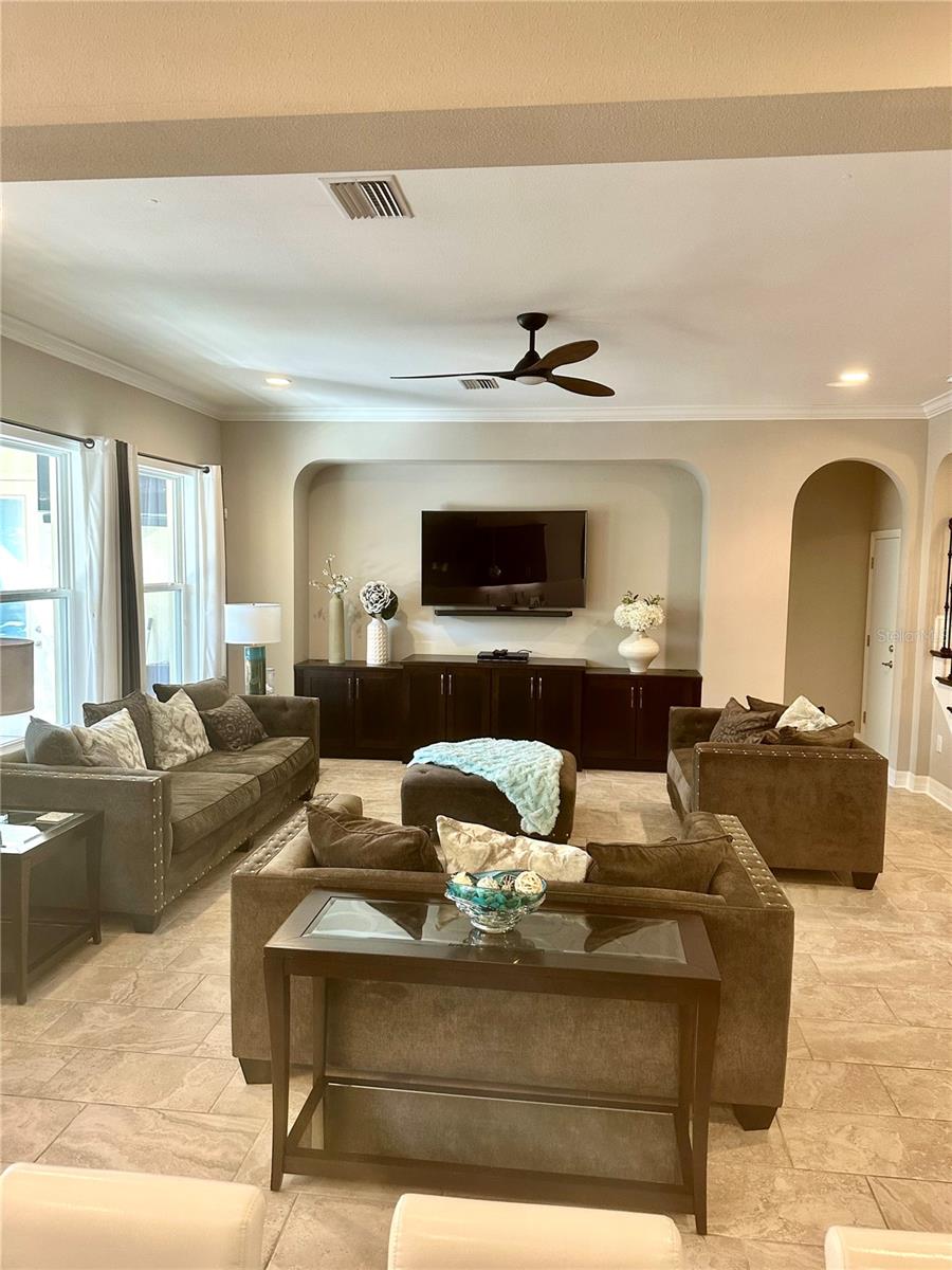 2620 MILFORD BERRY LN, TAMPA, FL, 33618