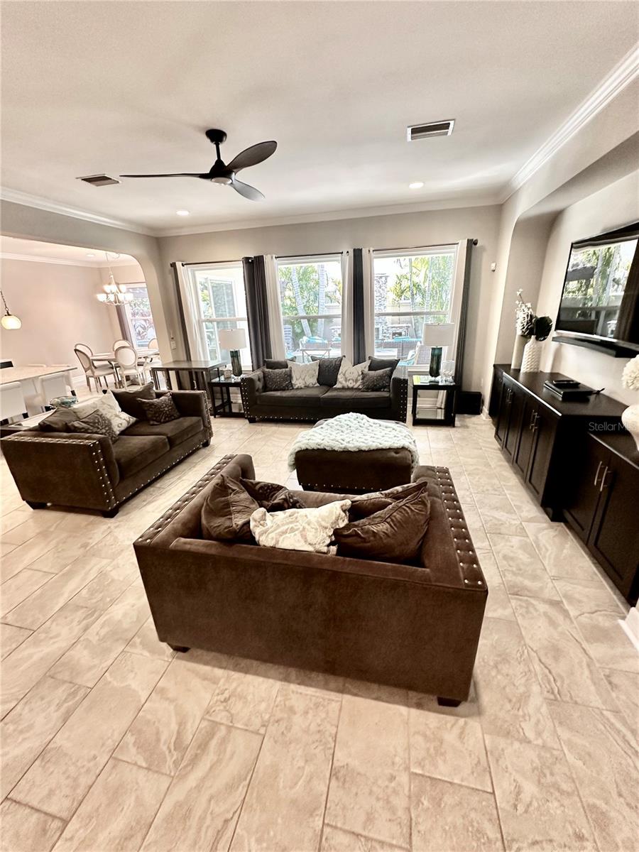 2620 MILFORD BERRY LN, TAMPA, FL, 33618