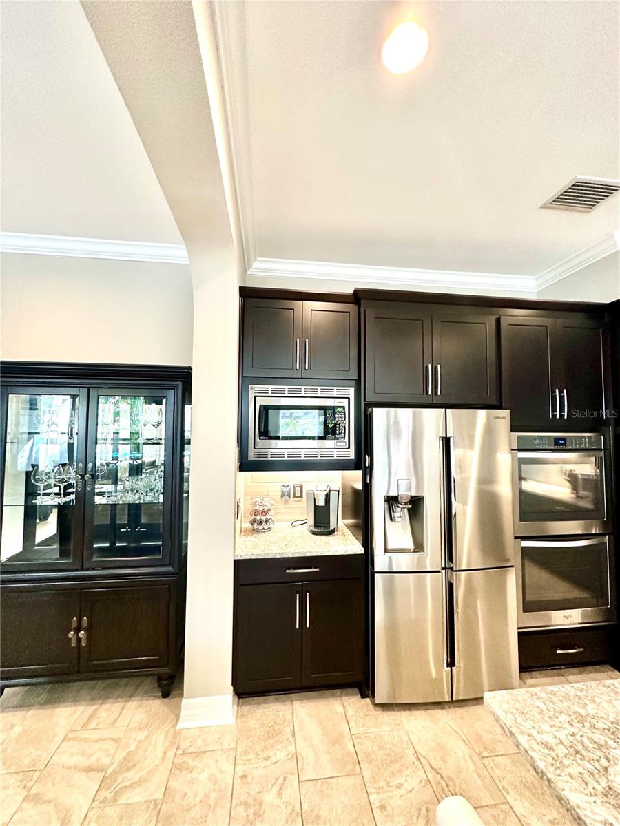 2620 MILFORD BERRY LN, TAMPA, FL, 33618