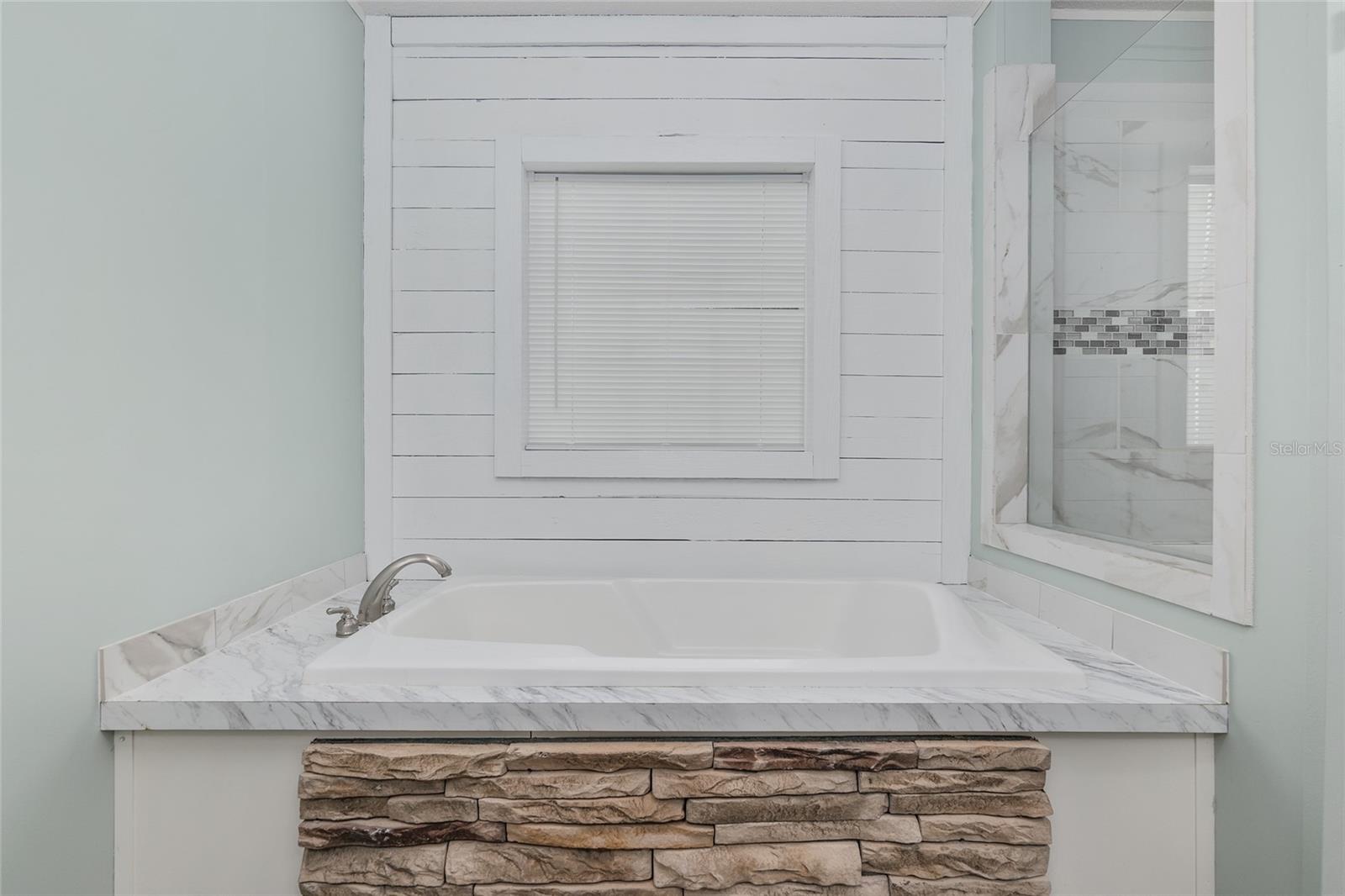 1071 NE 128TH AVE, WILLISTON, FL, 32696