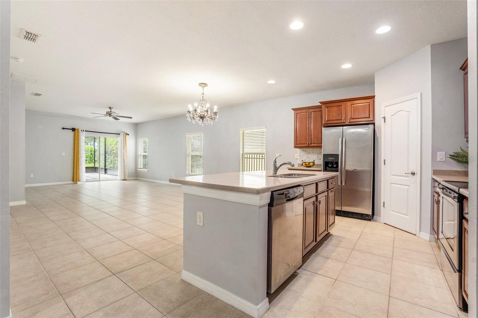 2803 WINGLEWOOD CIR, LUTZ, FL, 33558