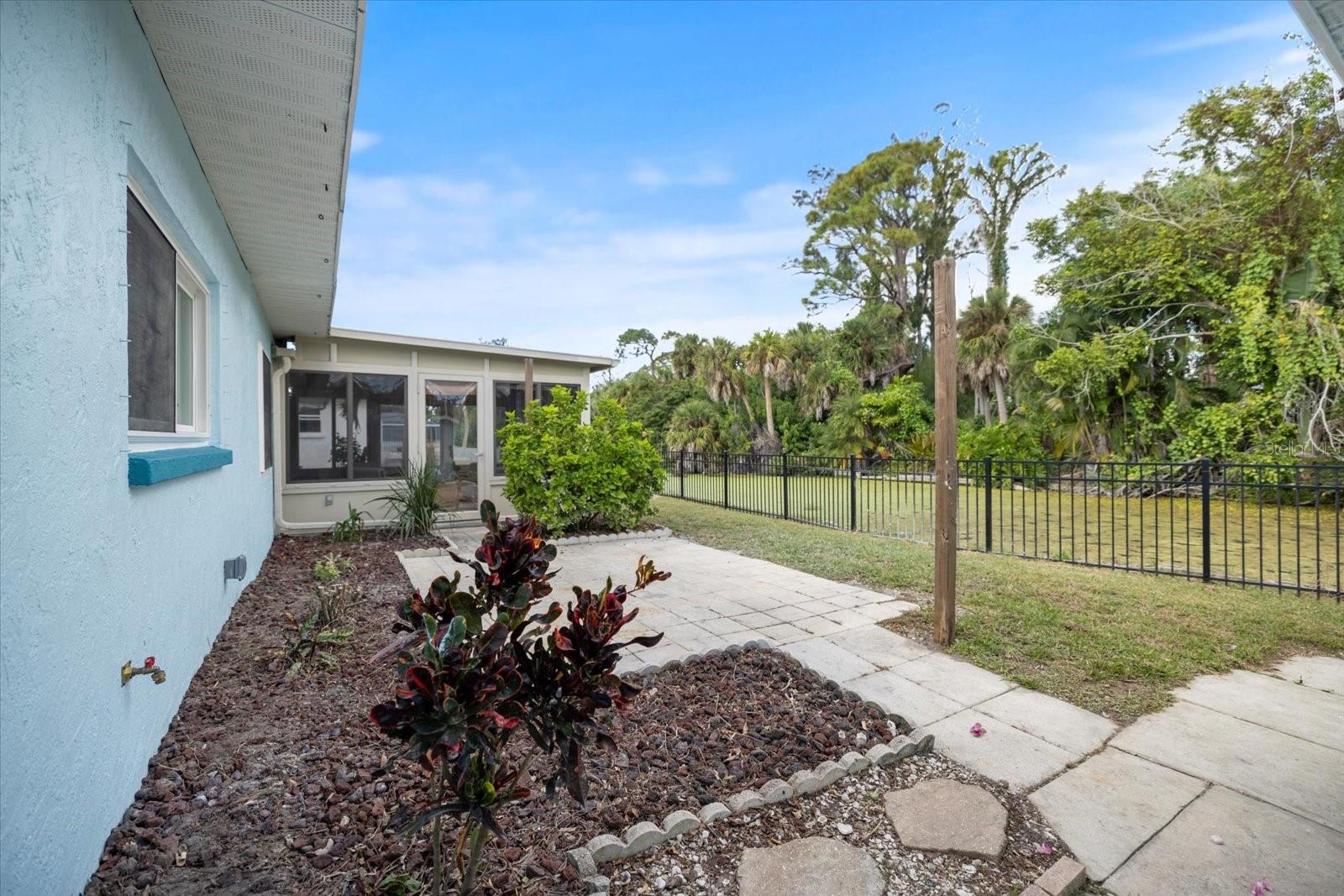 810 HARVARD ST, ENGLEWOOD, FL, 34223