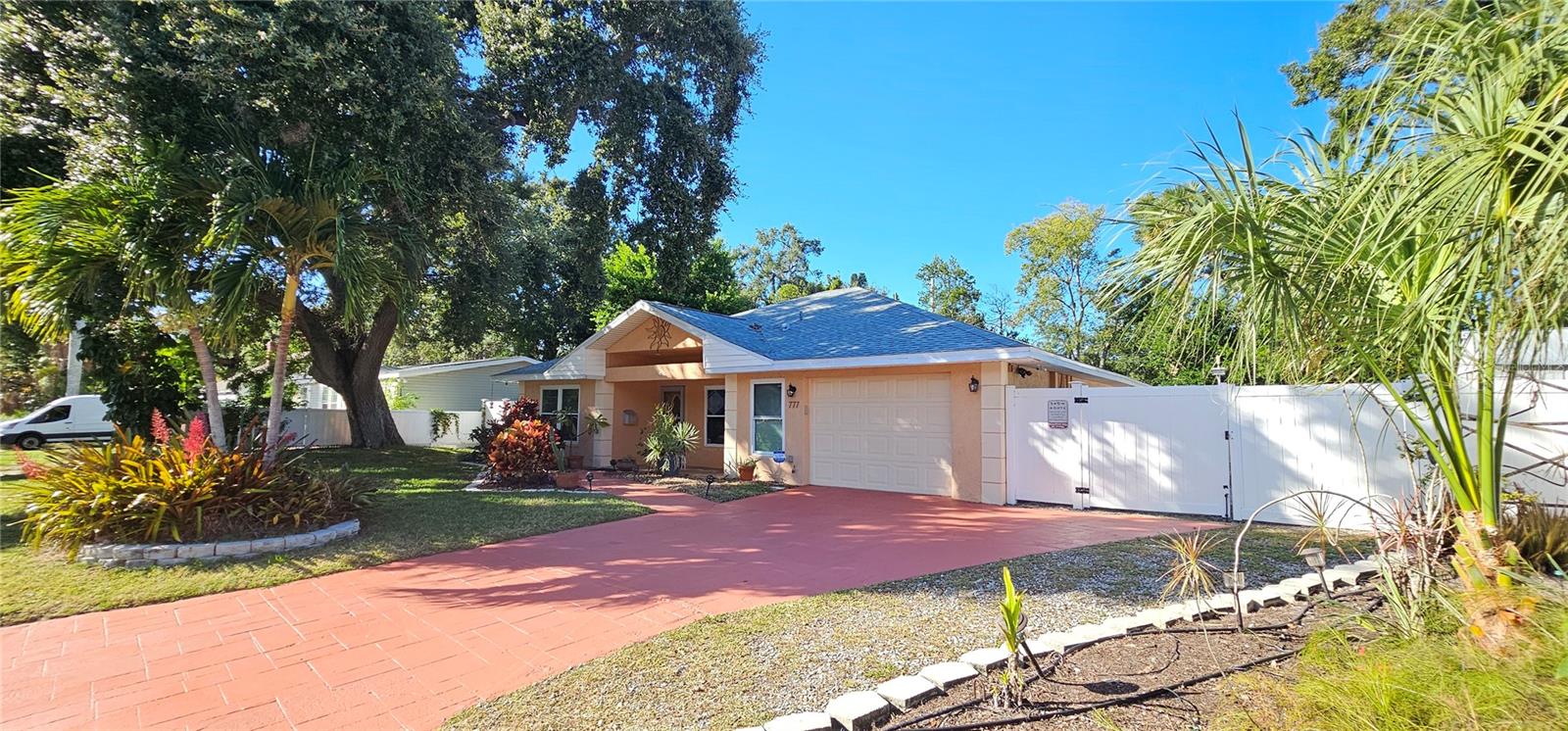 777 35TH AVE S, ST PETERSBURG, FL, 33705