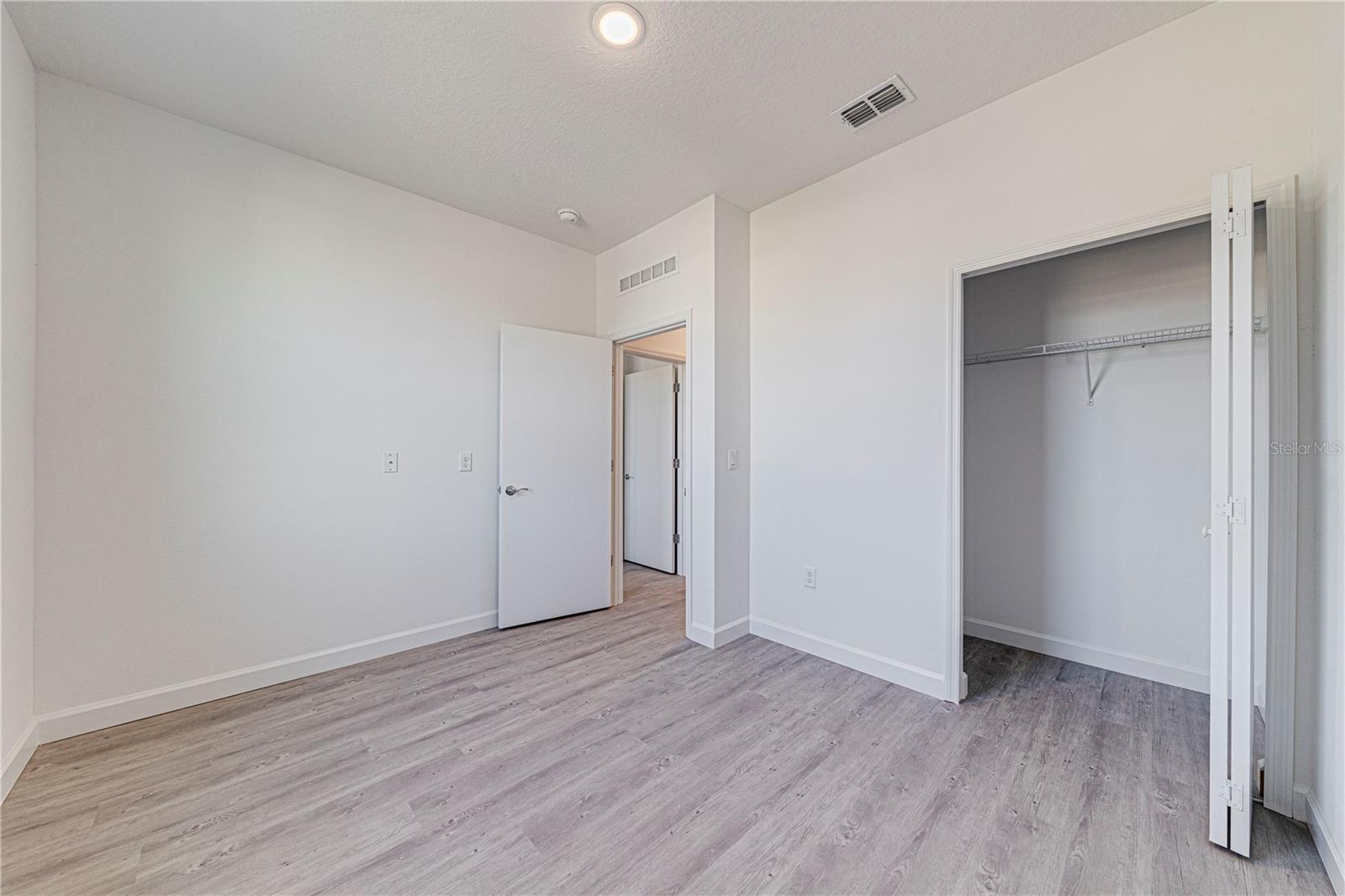 400 FAMAGUSTA DR, DAVENPORT, FL, 33896