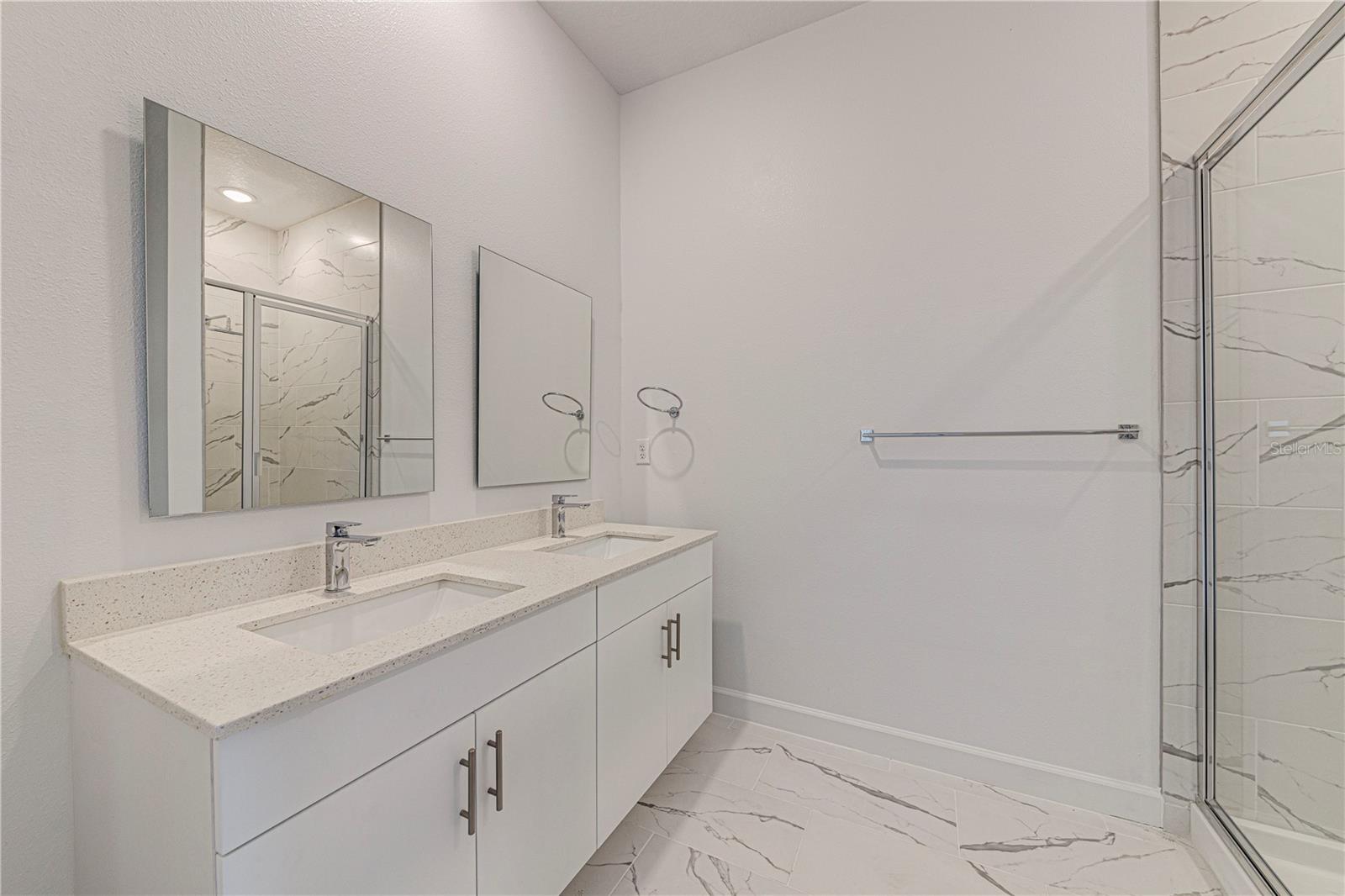 400 FAMAGUSTA DR, DAVENPORT, FL, 33896