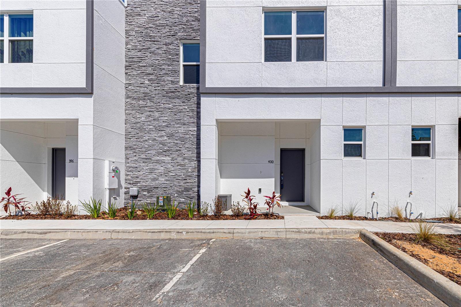 400 FAMAGUSTA DR, DAVENPORT, FL, 33896