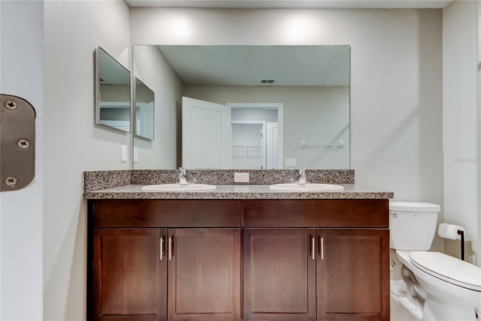 2182 GREAT SAPPHIRE LN, LUTZ, FL, 33558