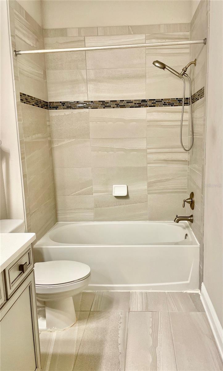 30255 SOUTHWELL LN, WESLEY CHAPEL, FL, 33543