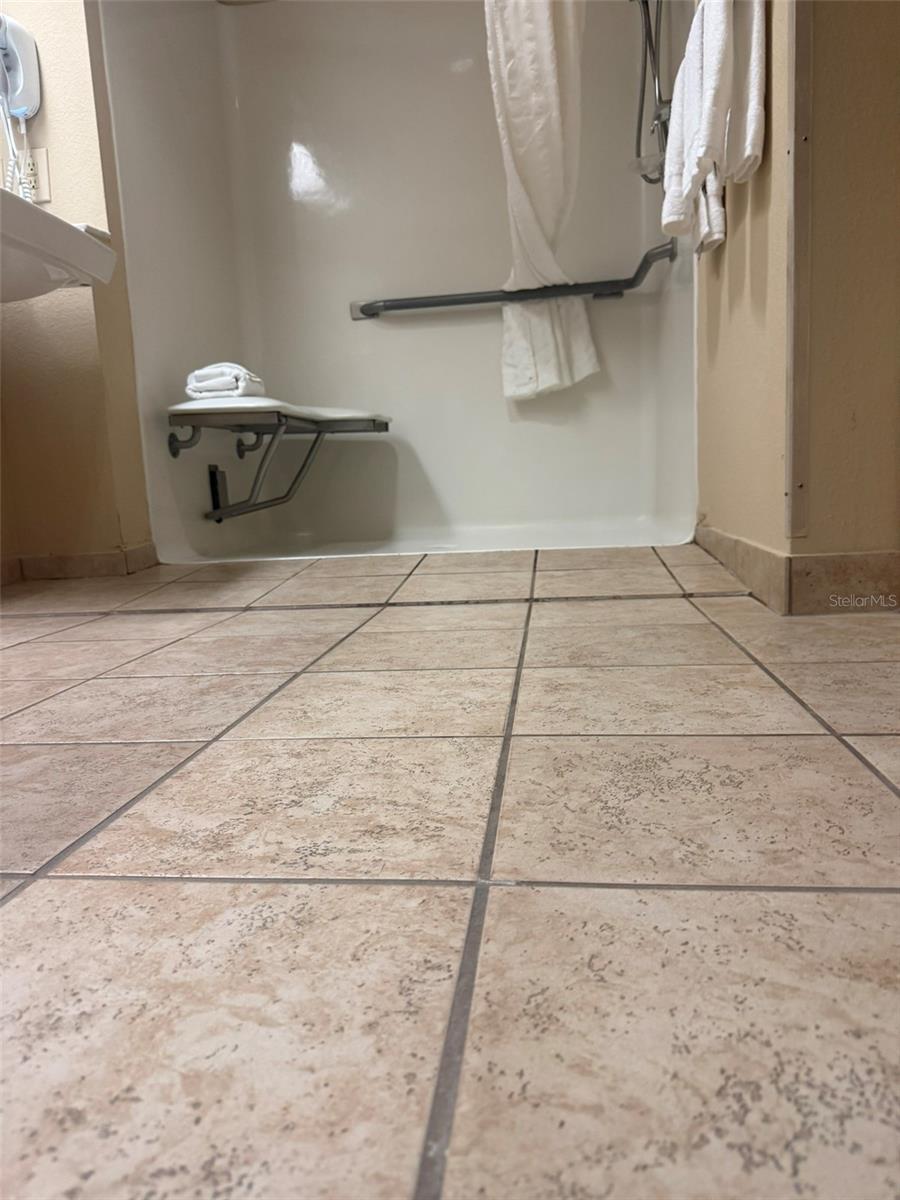 TB8439491 Property Photo