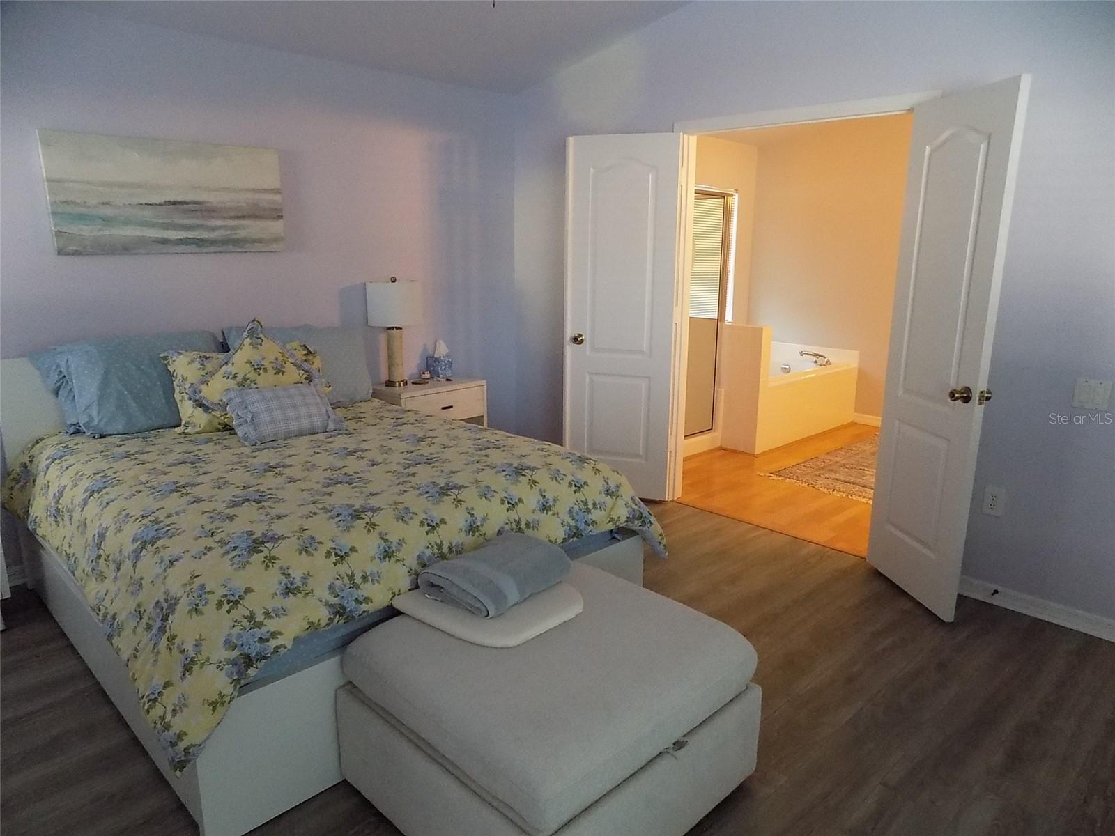 923 HUNTER LN, TARPON SPRINGS, FL, 34689