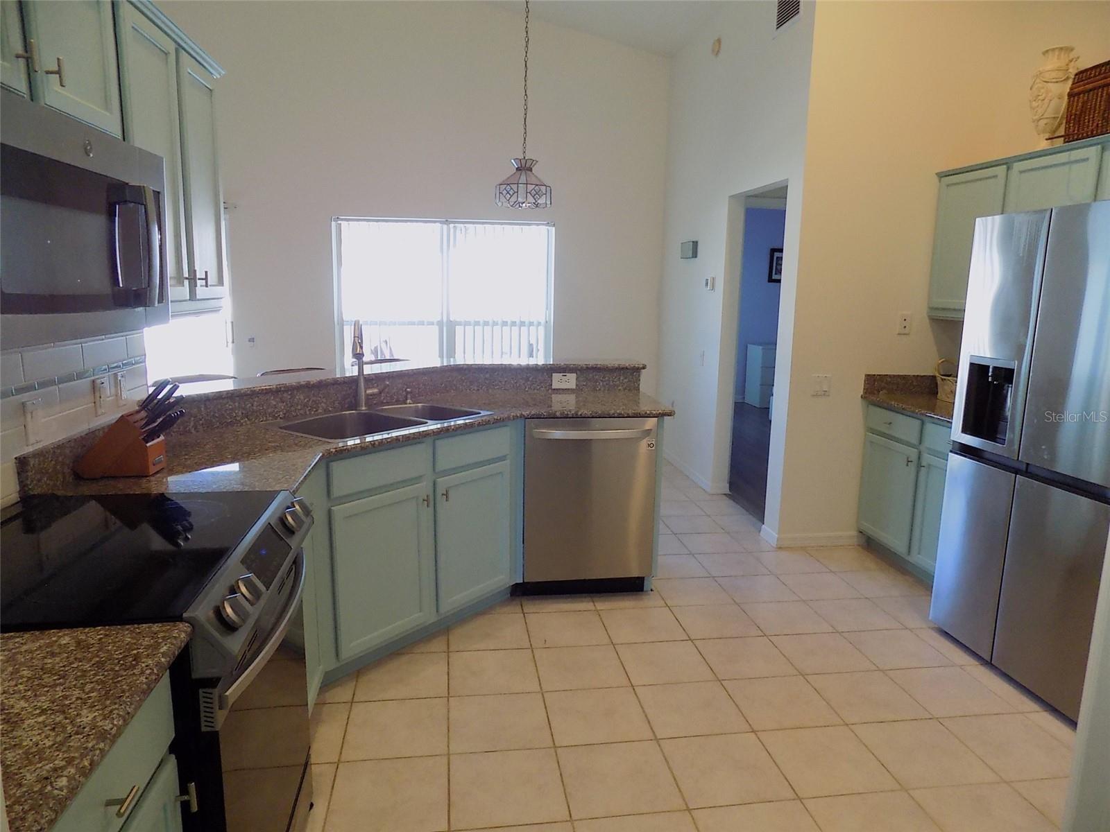 923 HUNTER LN, TARPON SPRINGS, FL, 34689