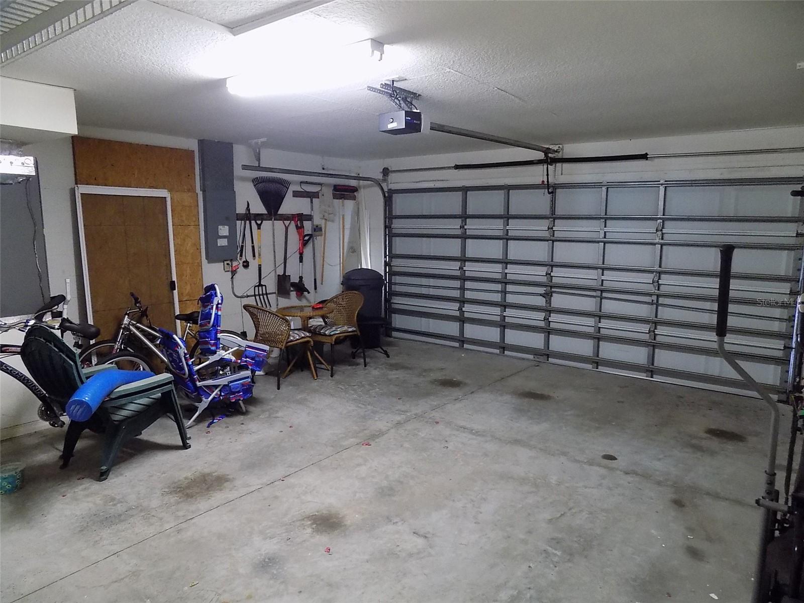 923 HUNTER LN, TARPON SPRINGS, FL, 34689