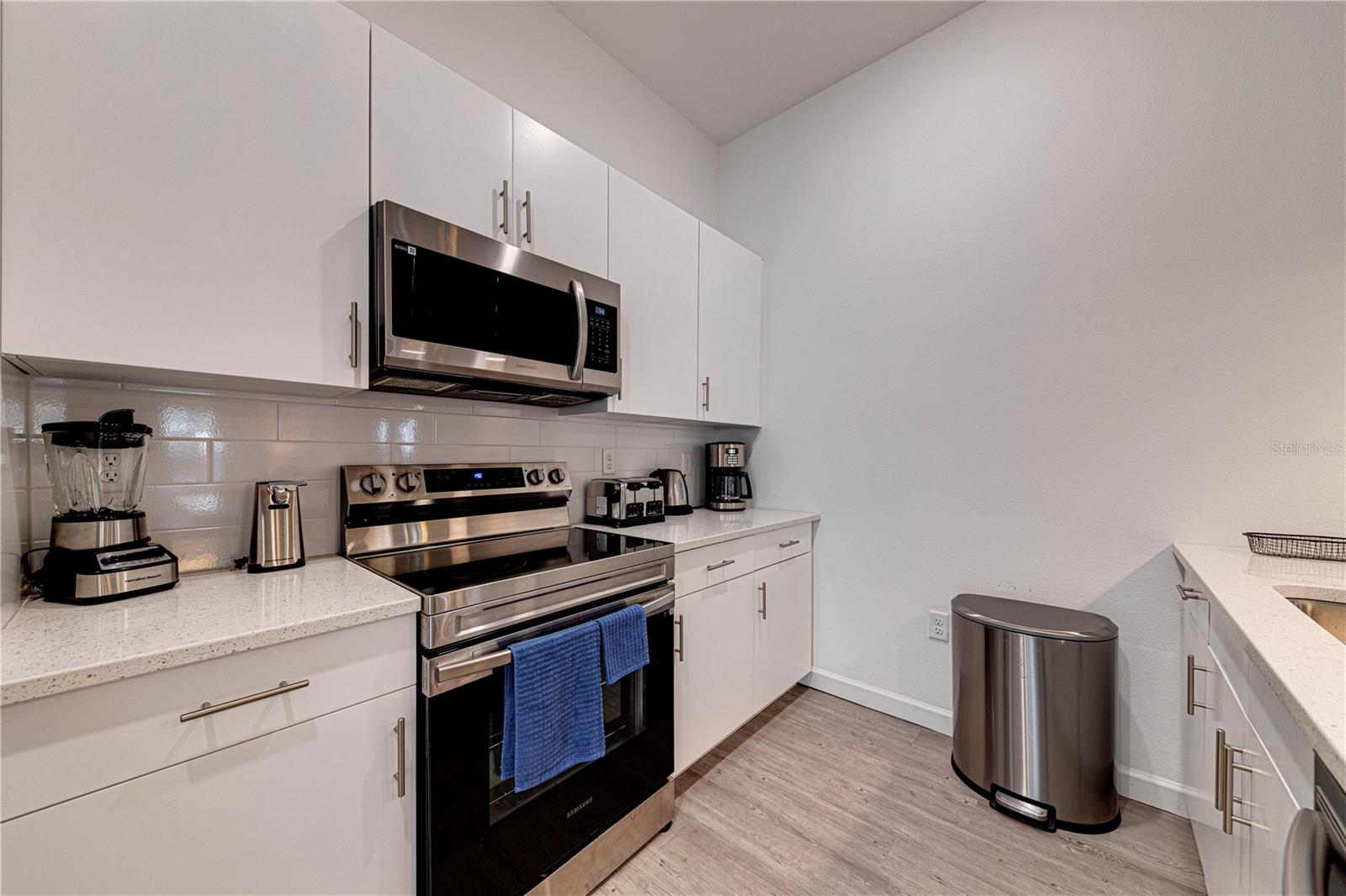 633 TRIKOMO DR, DAVENPORT, FL, 33896