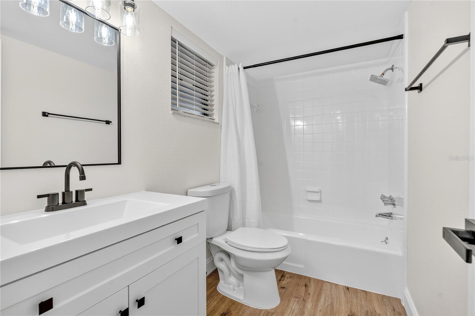 679 LAKE CAROLYN CIR, LAKELAND, FL, 33813