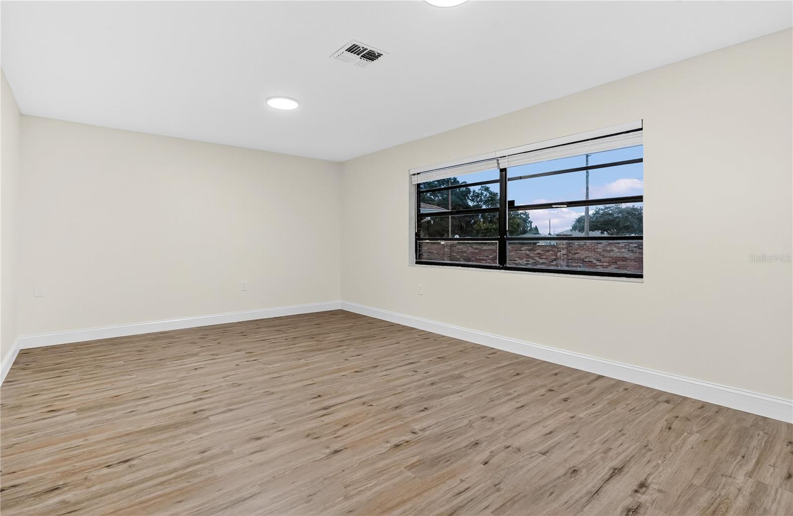 679 LAKE CAROLYN CIR, LAKELAND, FL, 33813