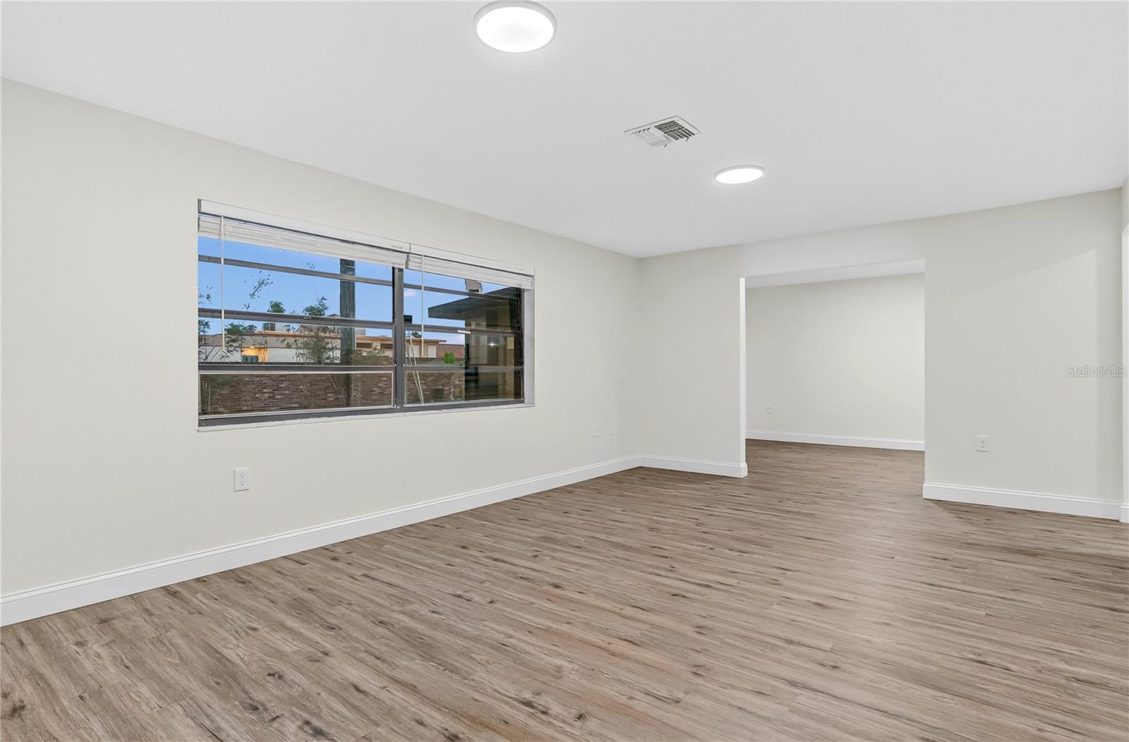 679 LAKE CAROLYN CIR, LAKELAND, FL, 33813