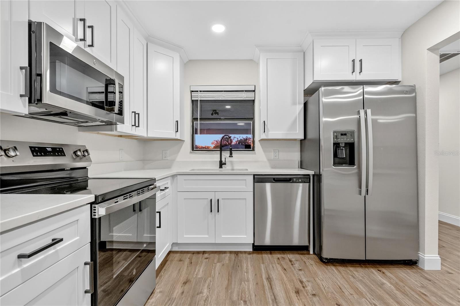 679 LAKE CAROLYN CIR, LAKELAND, FL, 33813