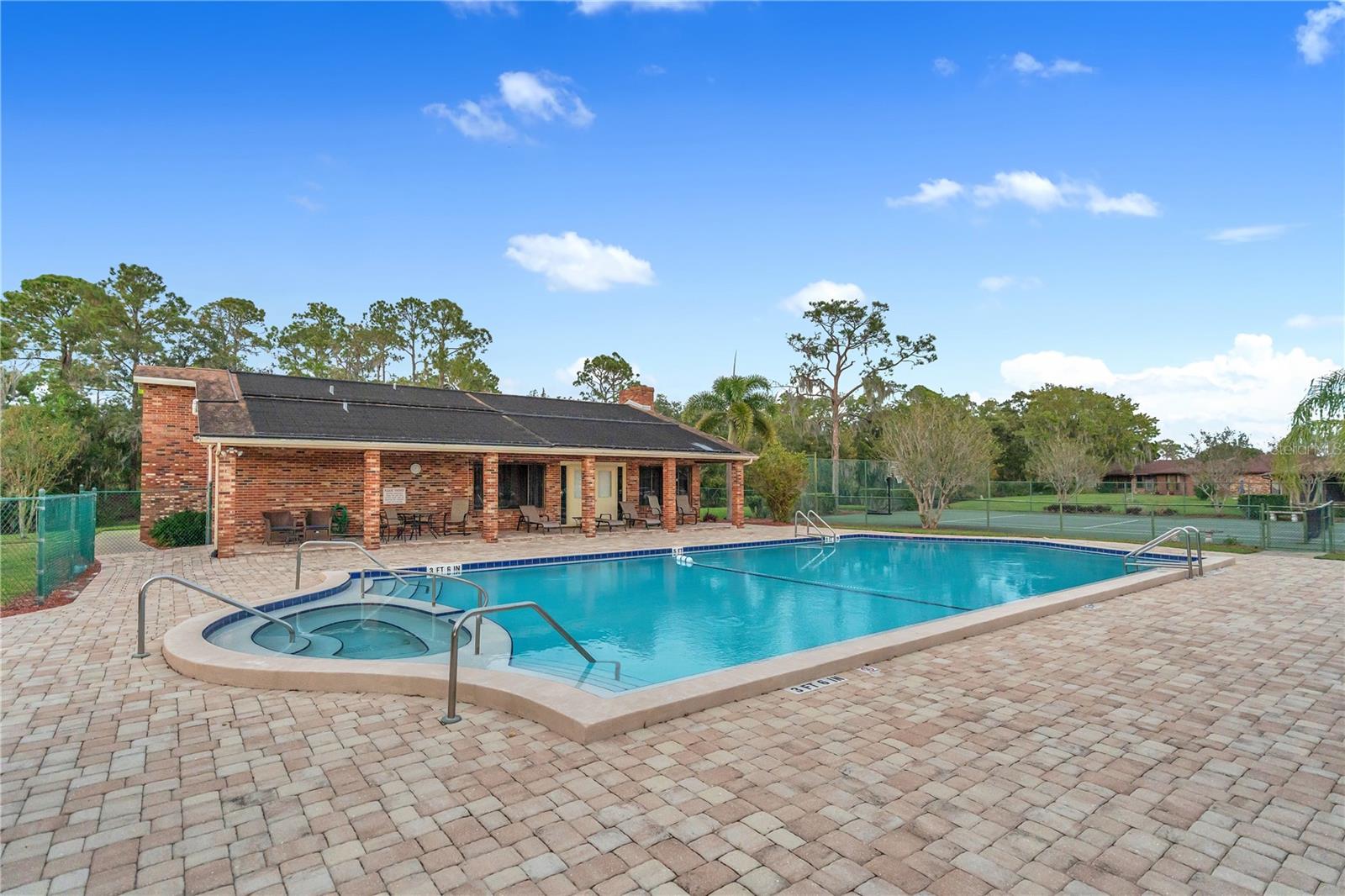 679 LAKE CAROLYN CIR, LAKELAND, FL, 33813