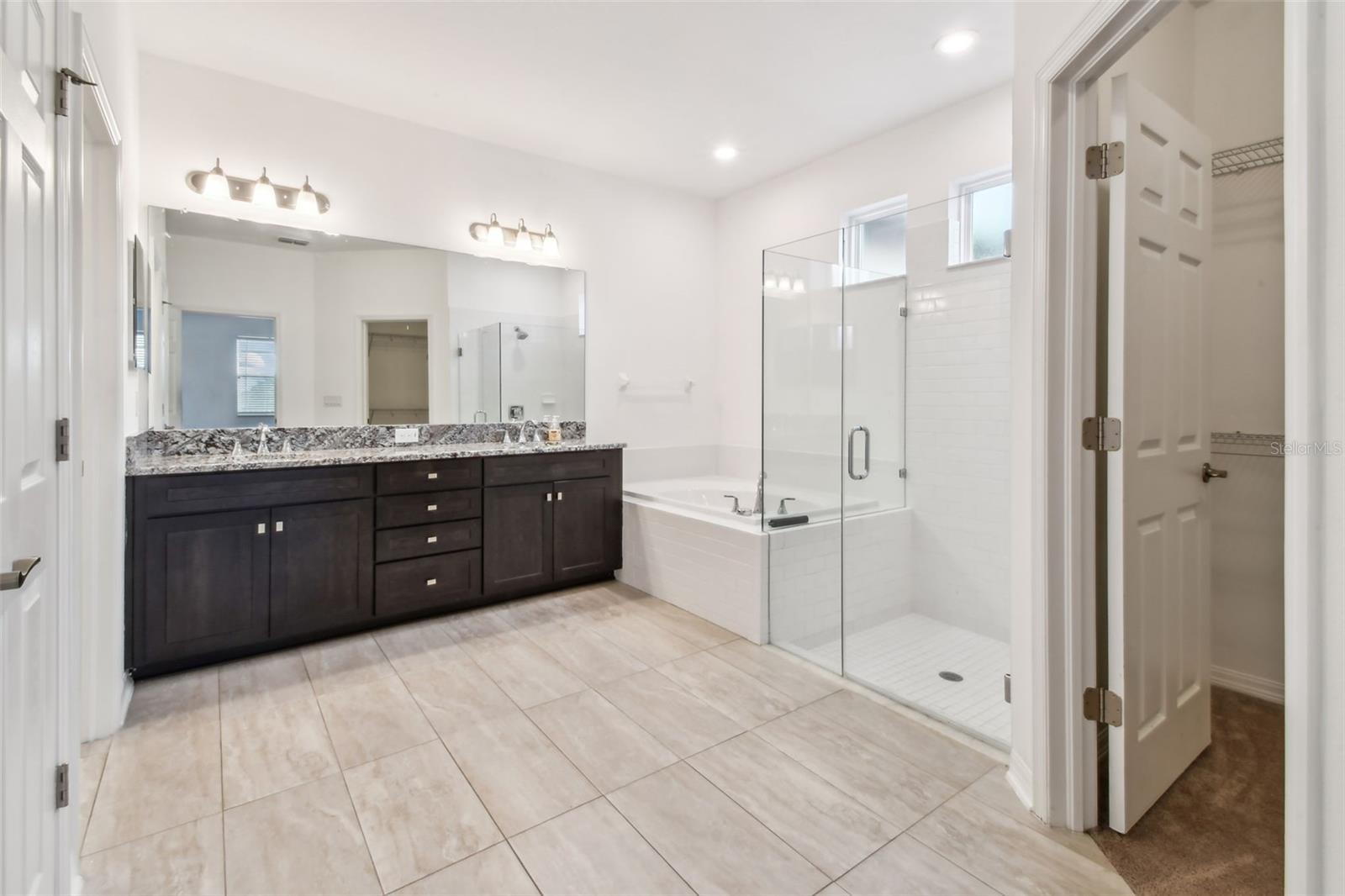 11009 ROSSO DELLA ST, RIVERVIEW, FL, 33578