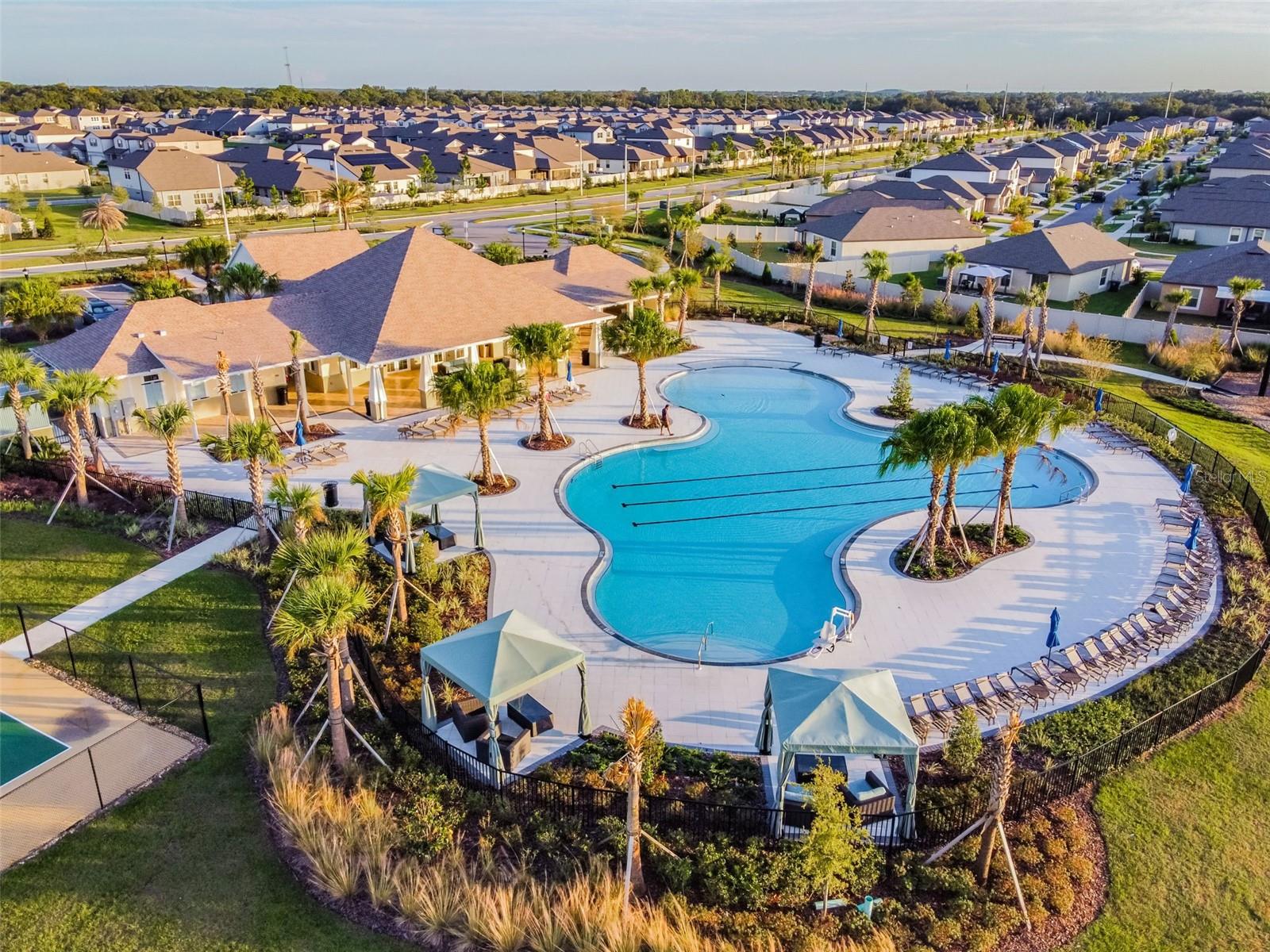 11009 ROSSO DELLA ST, RIVERVIEW, FL, 33578