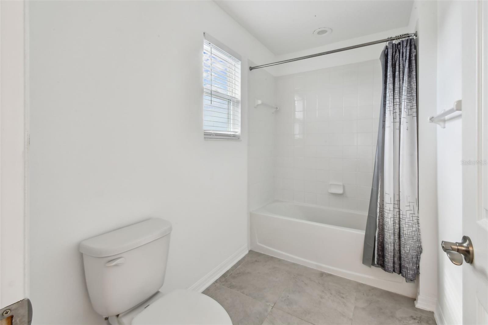 11009 ROSSO DELLA ST, RIVERVIEW, FL, 33578