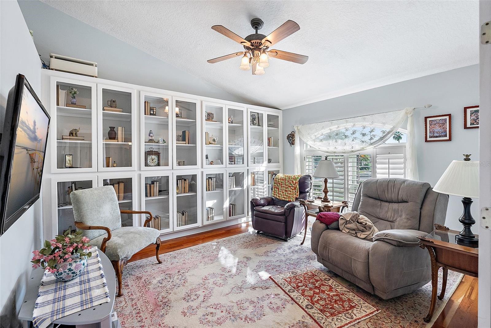 605 4TH ST W, TIERRA VERDE, FL, 33715