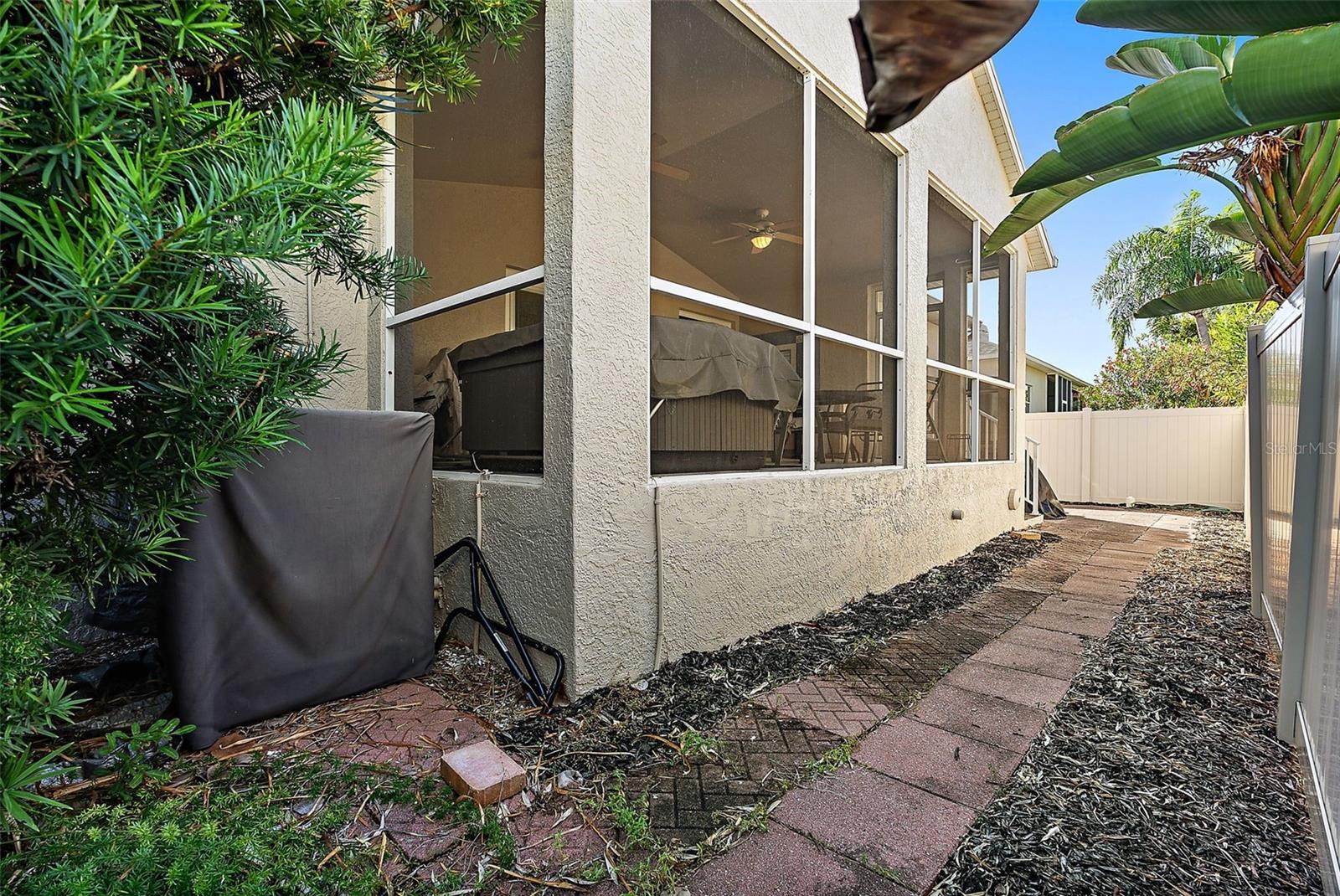 605 4TH ST W, TIERRA VERDE, FL, 33715