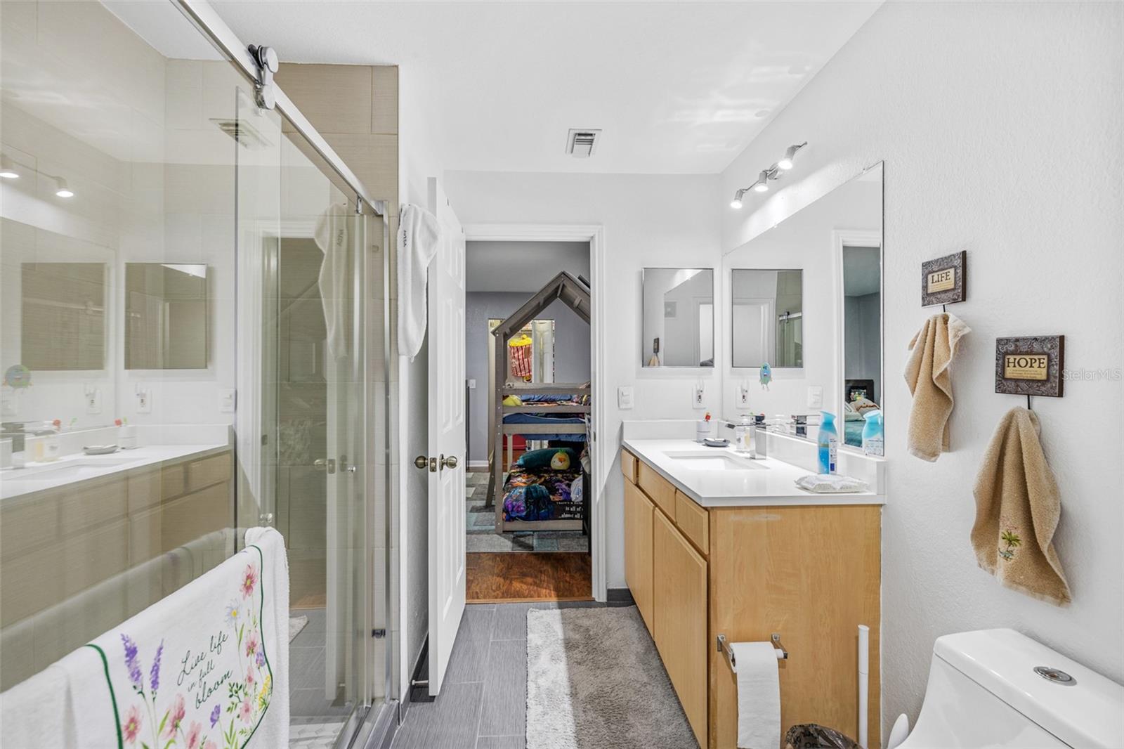 940 VILLAGE TRL #8-206, PORT ORANGE, FL, 32127